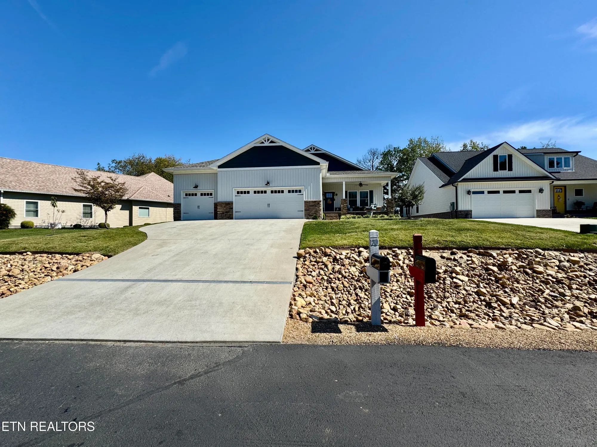 Property Slideshow image 51 of 52 | 170 elokwa way, Loudon, TN, 37774