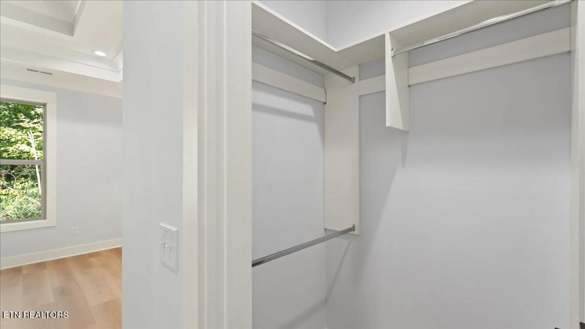 Property Slideshow image 37 of 49 | 131 utsesti ln, Loudon, TN, 37774