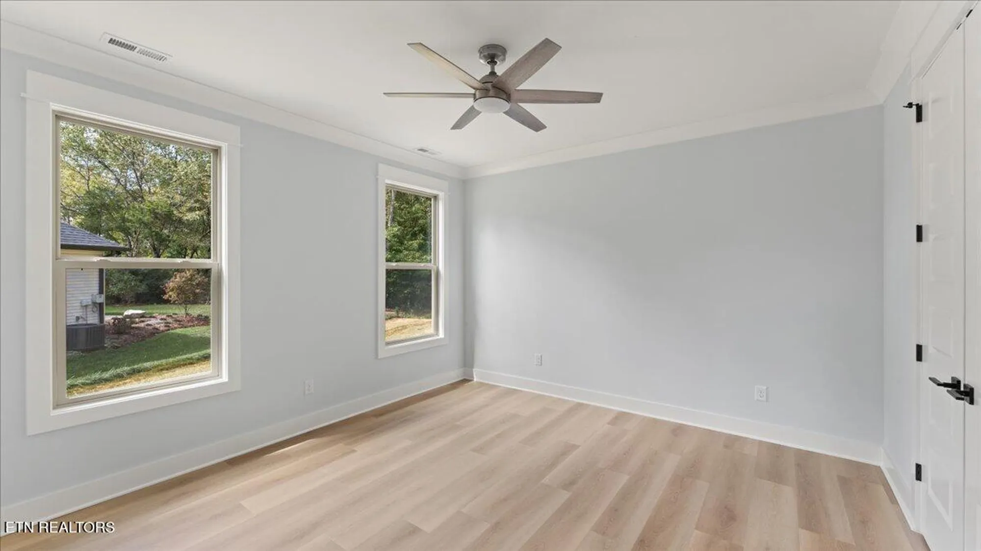 Property Slideshow image 39 of 49 | 131 utsesti ln, Loudon, TN, 37774