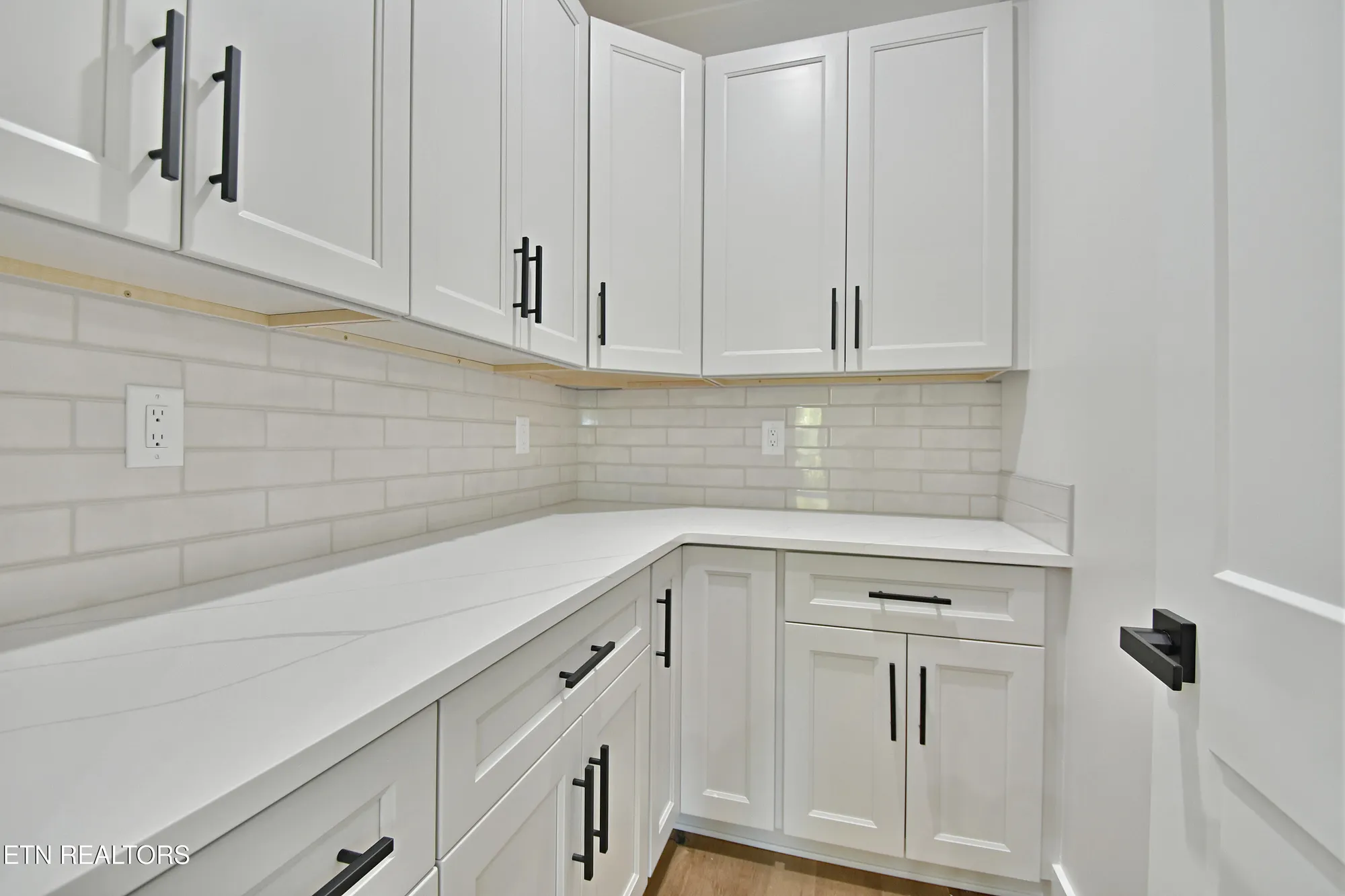 Property Slideshow image 20 of 49 | 207 walosi ln, Loudon, TN, 37774