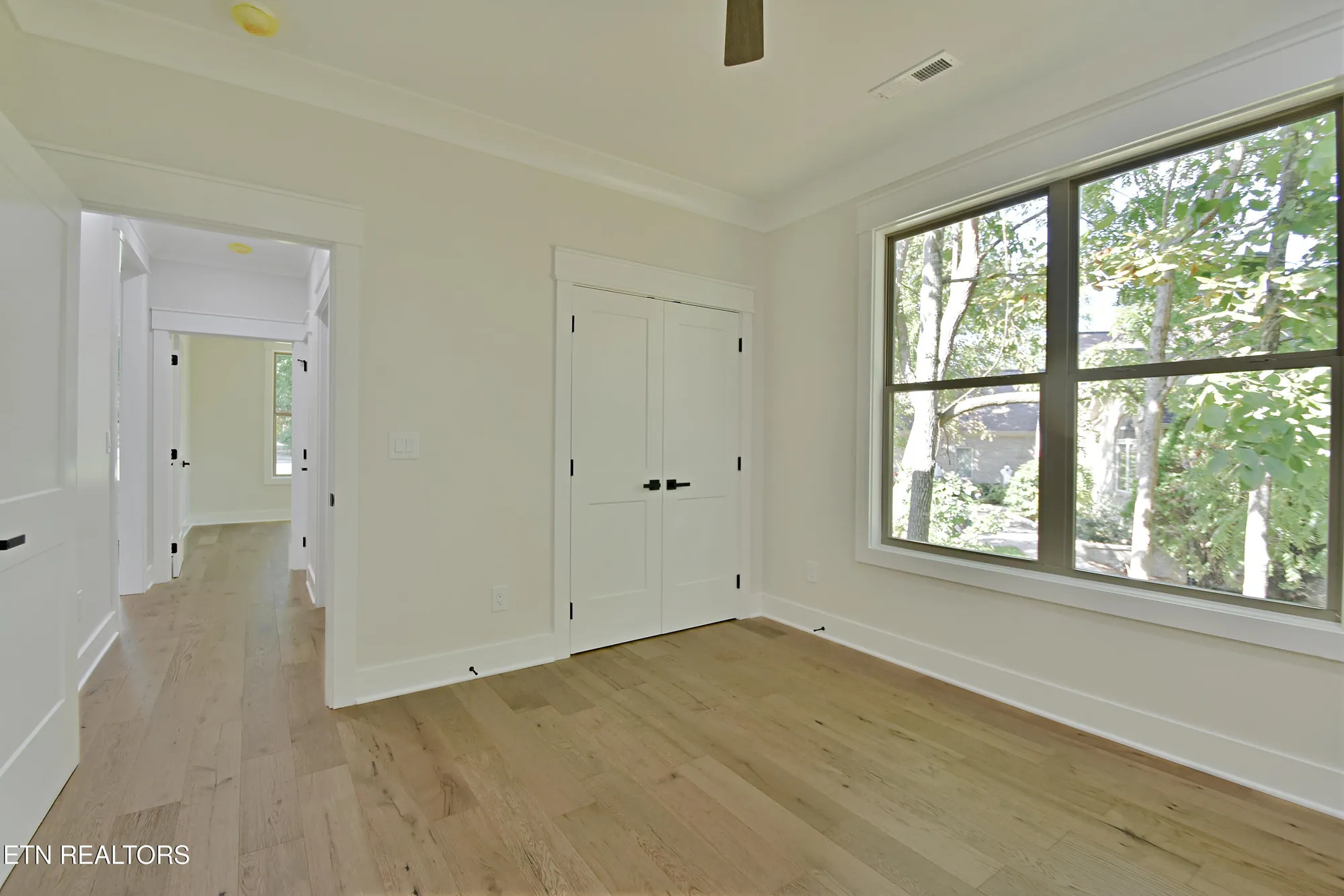 Property Slideshow image 37 of 49 | 207 walosi ln, Loudon, TN, 37774