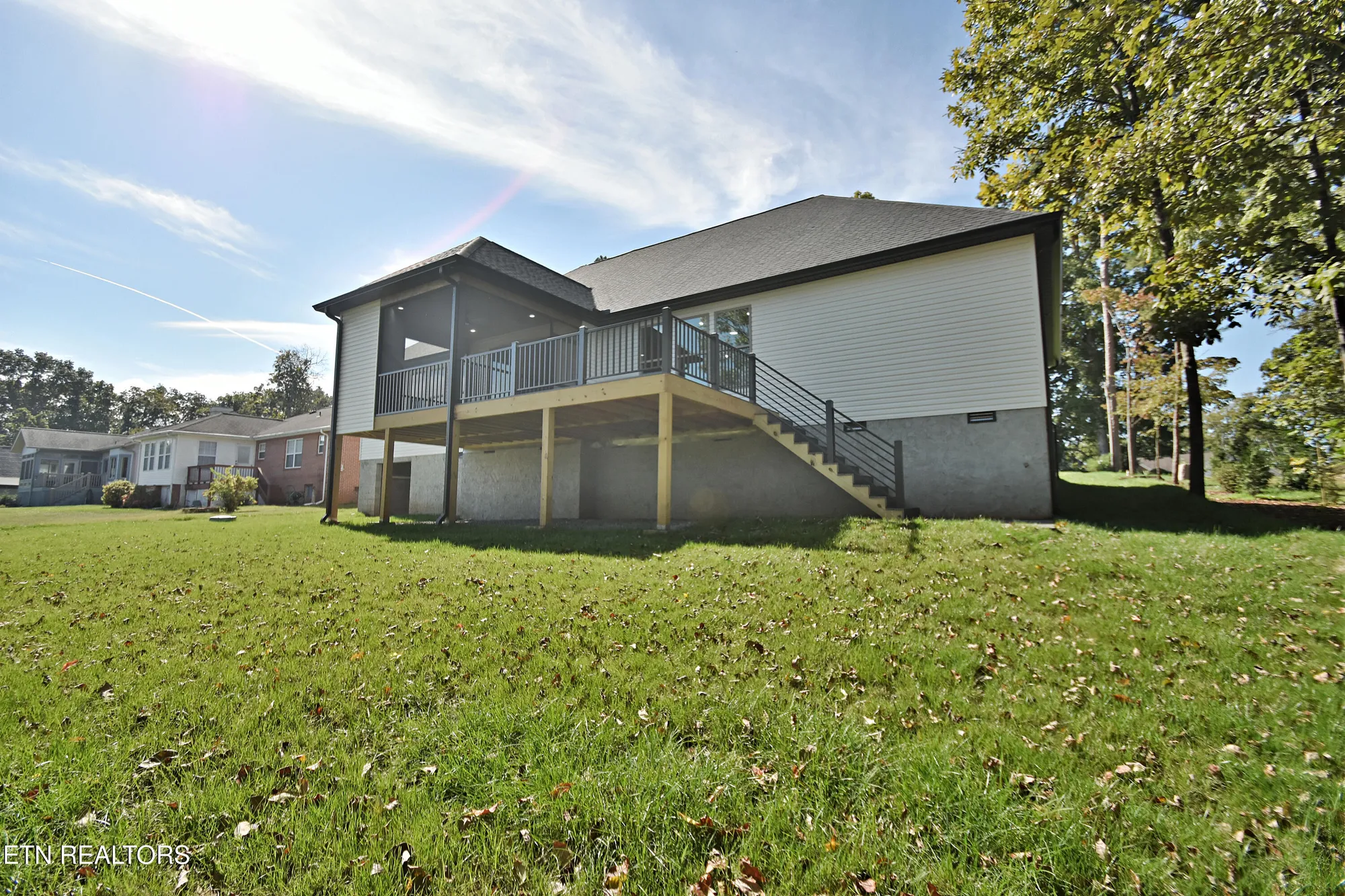 Property Slideshow image 49 of 49 | 207 walosi ln, Loudon, TN, 37774