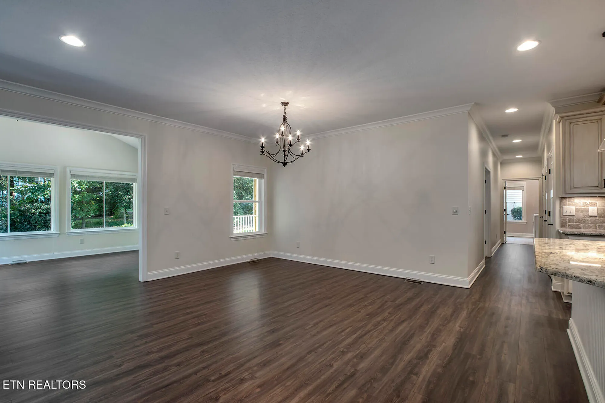 Property Slideshow image 13 of 48 | 184 saloli way, Loudon, TN, 37774