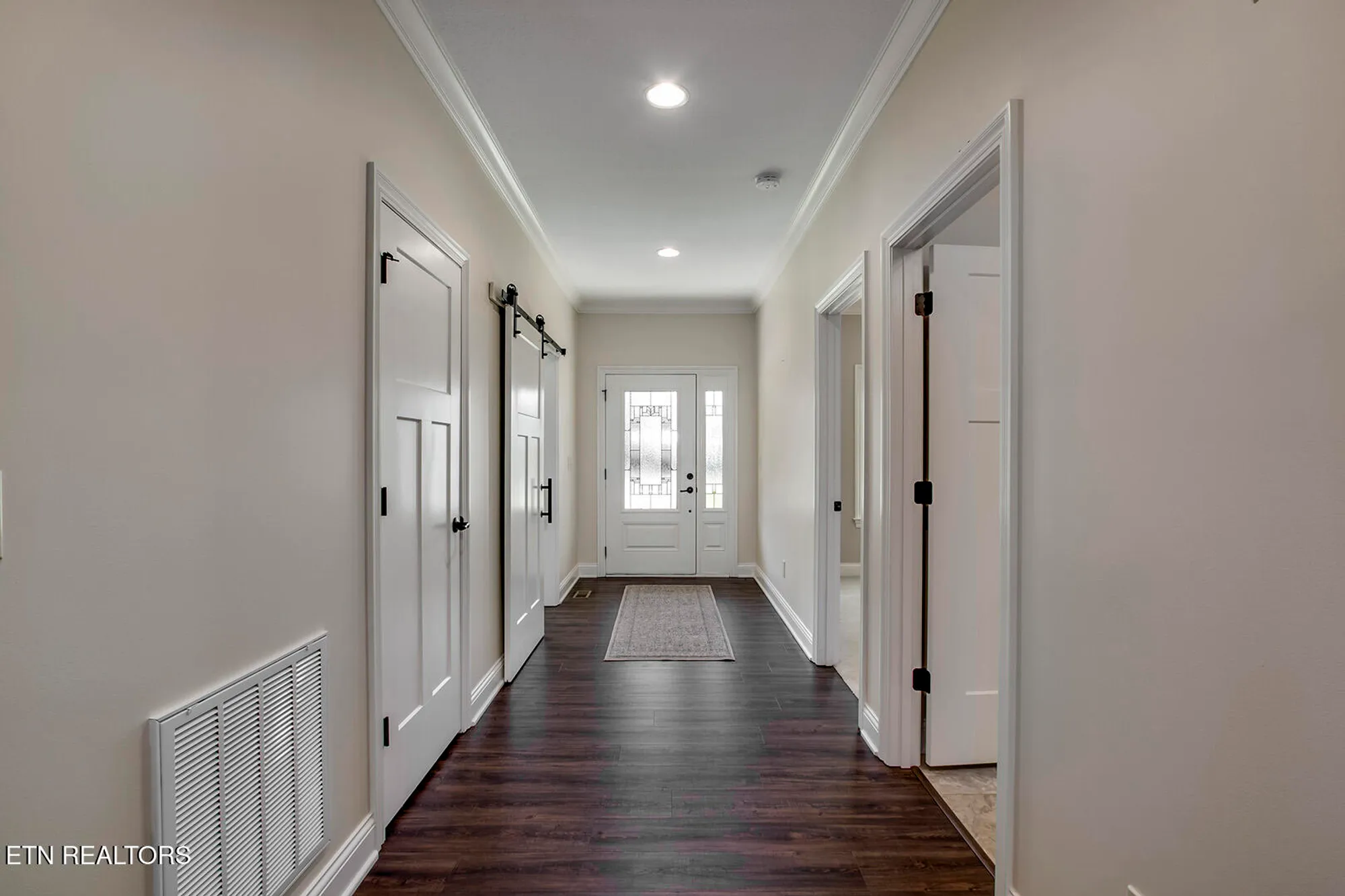 Property Slideshow image 23 of 48 | 184 saloli way, Loudon, TN, 37774