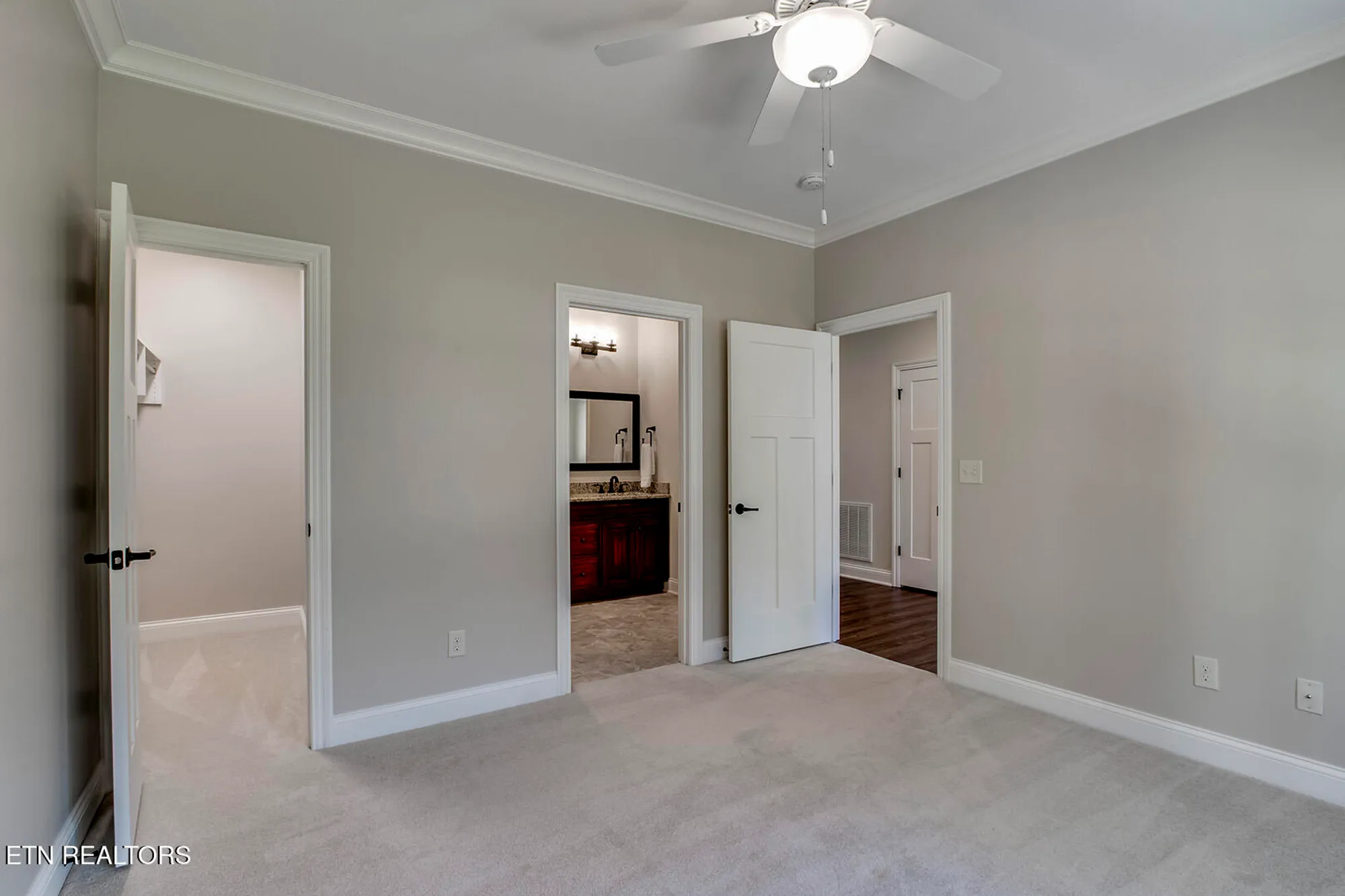 Property Slideshow image 27 of 48 | 184 saloli way, Loudon, TN, 37774