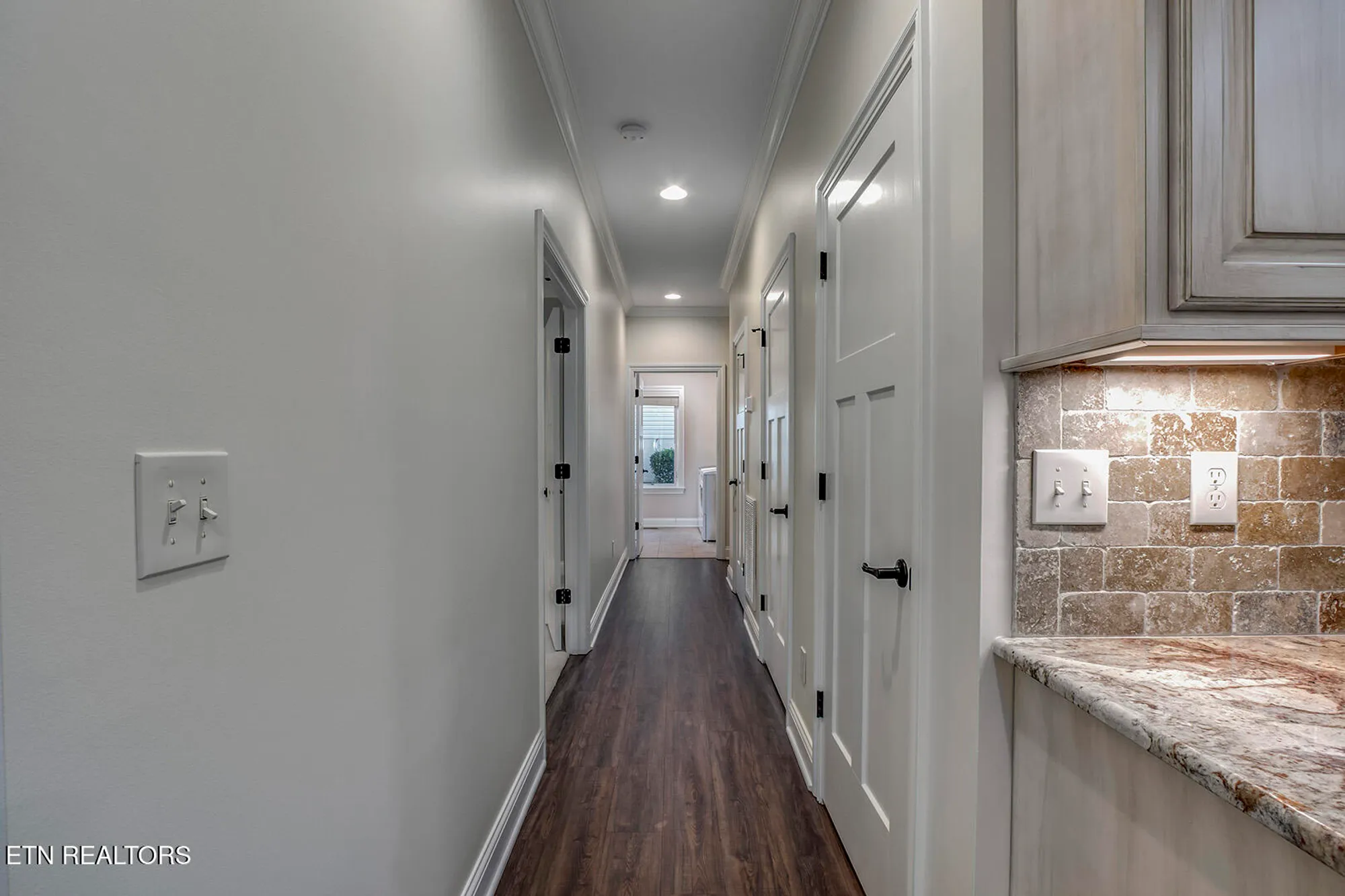 Property Slideshow image 29 of 48 | 184 saloli way, Loudon, TN, 37774