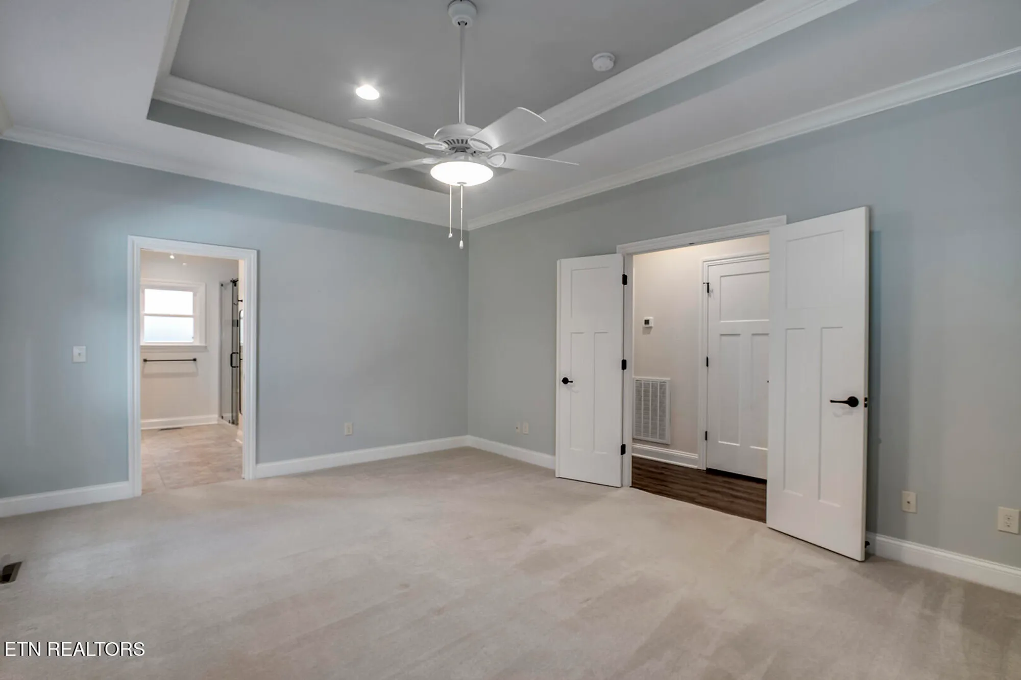 Property Slideshow image 32 of 48 | 184 saloli way, Loudon, TN, 37774