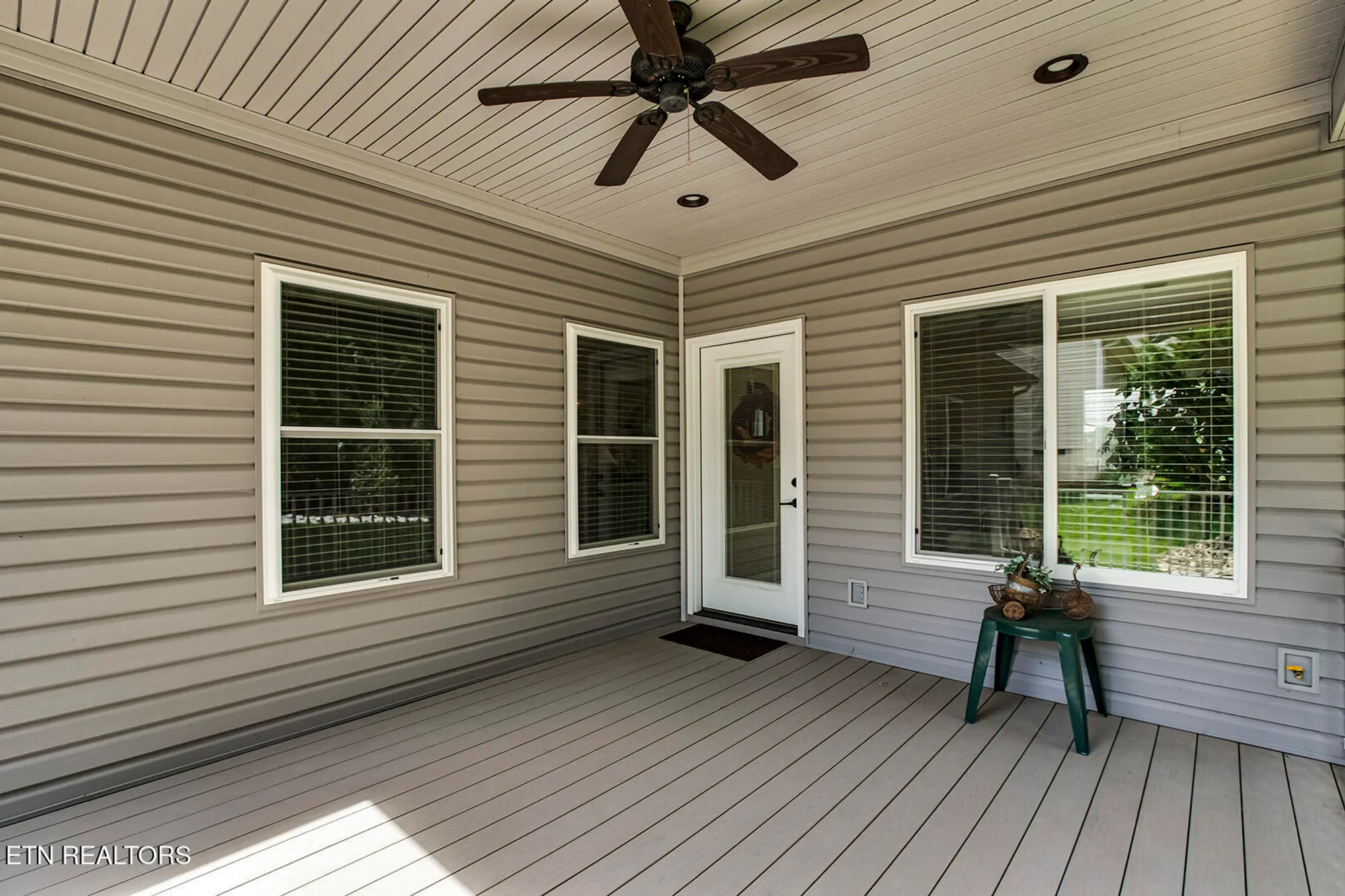 Property Slideshow image 42 of 48 | 184 saloli way, Loudon, TN, 37774