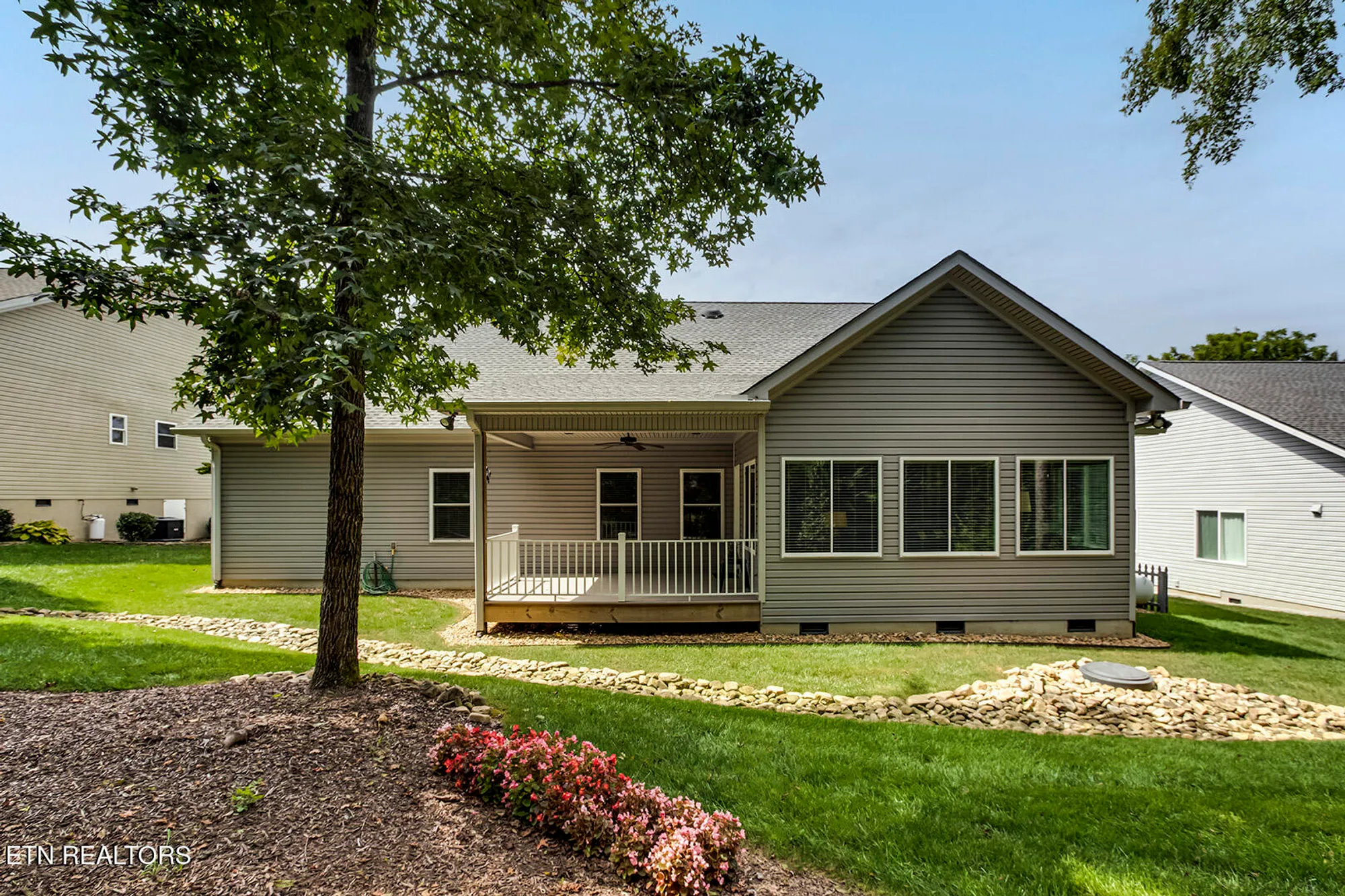 Property Slideshow image 45 of 48 | 184 saloli way, Loudon, TN, 37774