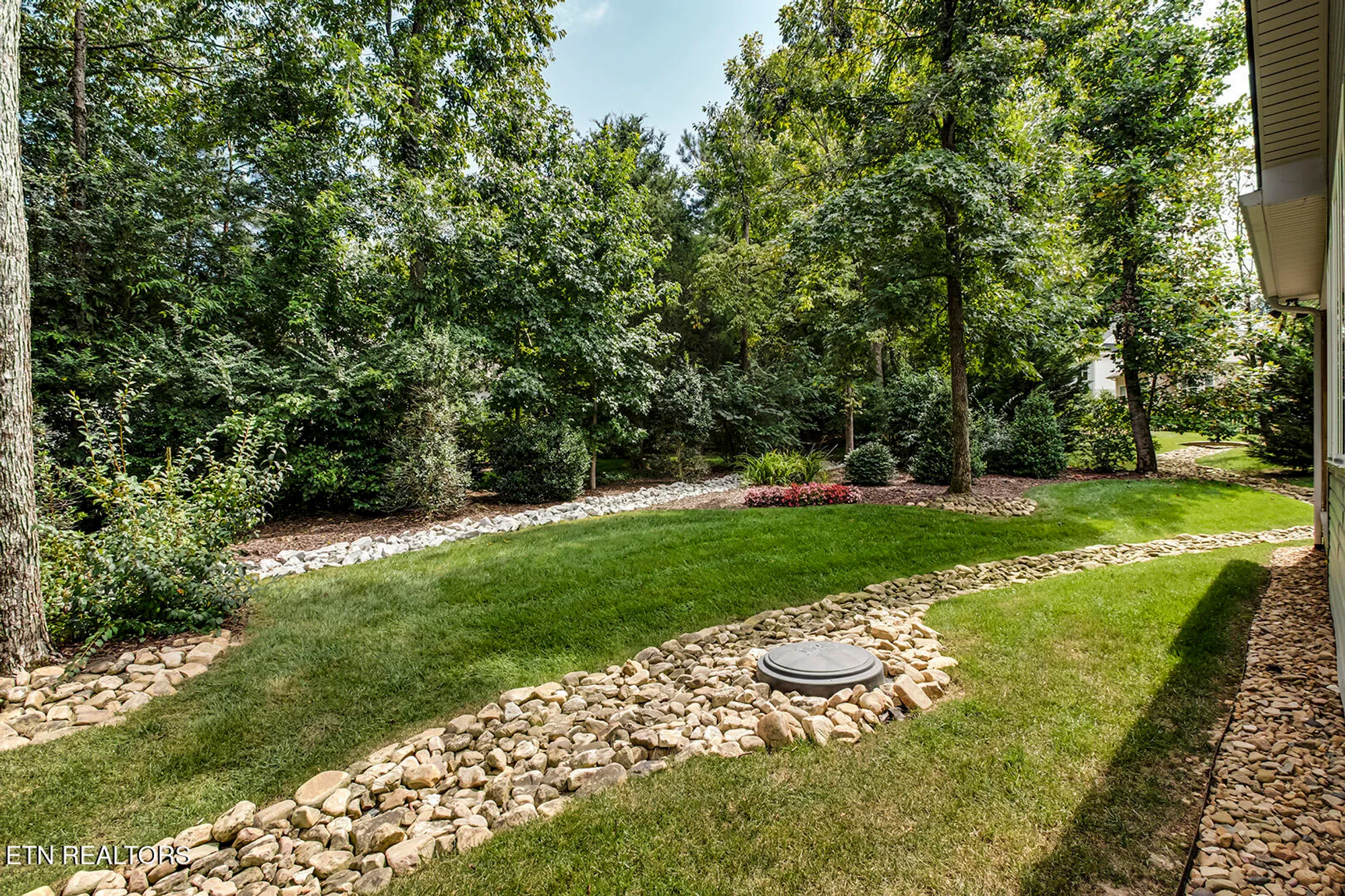 Property Slideshow image 46 of 48 | 184 saloli way, Loudon, TN, 37774