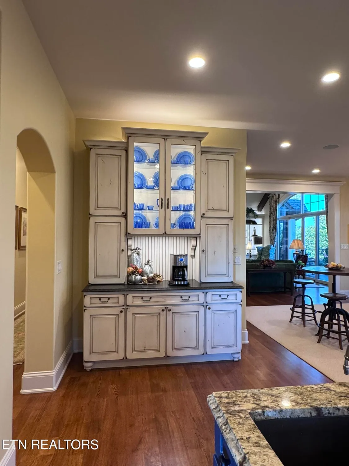 Property Slideshow image 22 of 60 | 201 coyatee cv, Loudon, TN, 37774