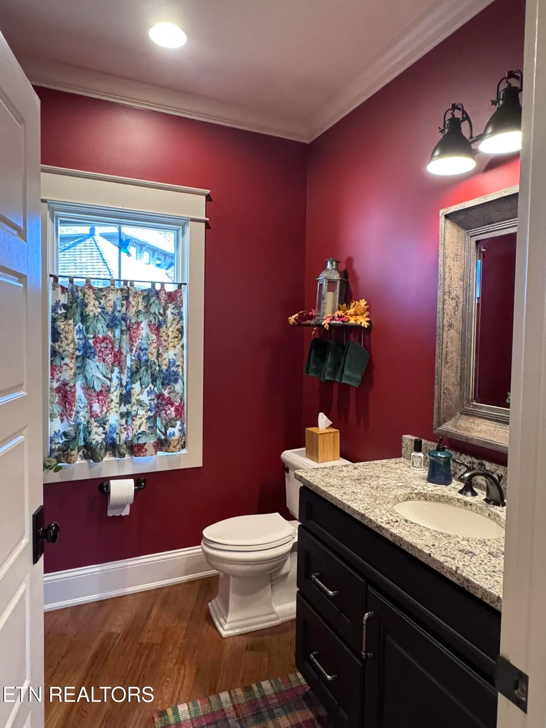 Property Slideshow image 28 of 60 | 201 coyatee cv, Loudon, TN, 37774