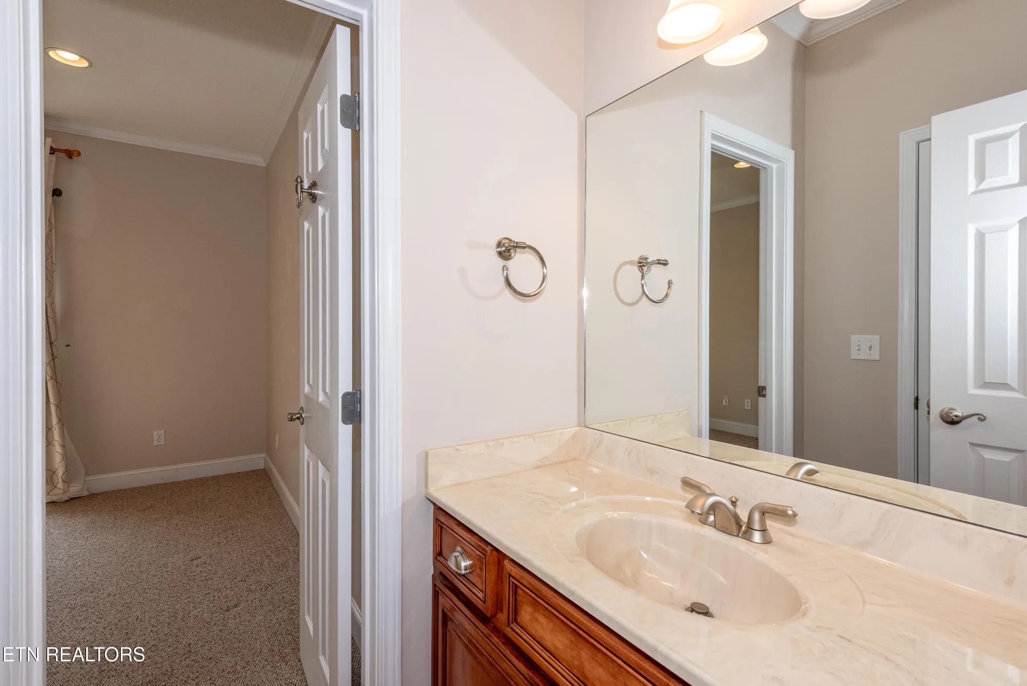 Property Slideshow image 40 of 49 | 210 oologila pl, Loudon, TN, 37774