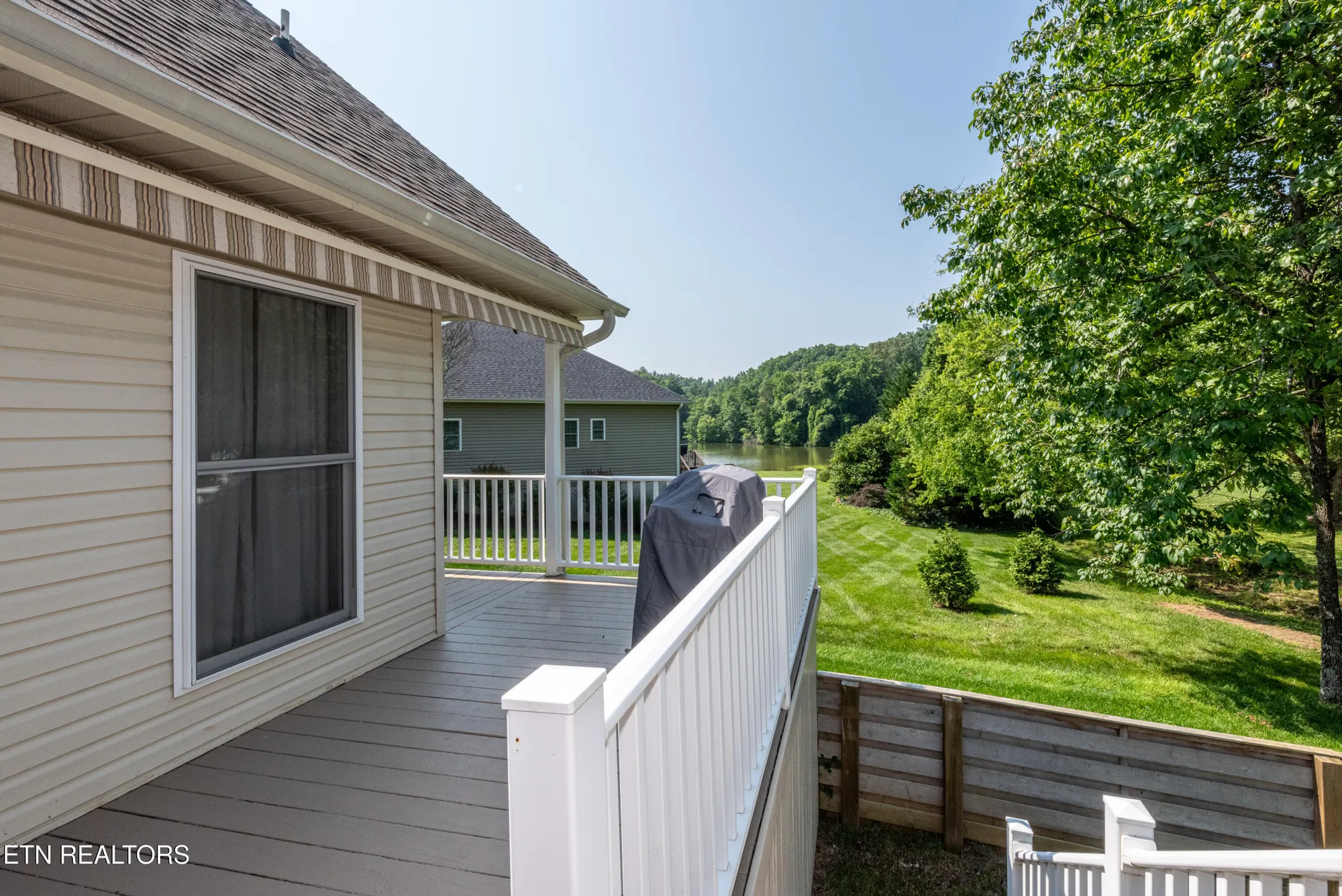 Property Slideshow image 45 of 49 | 210 oologila pl, Loudon, TN, 37774