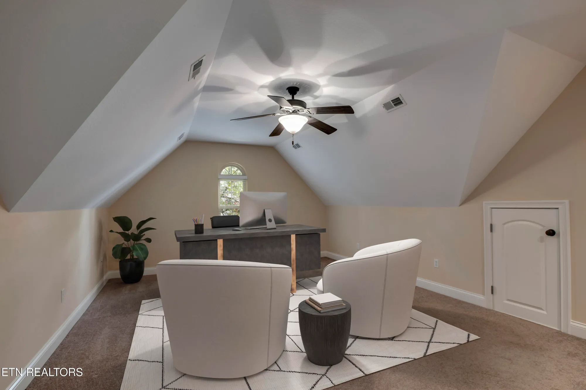 Property Slideshow image 44 of 61 | 202 coyatee ct, Loudon, TN, 37774