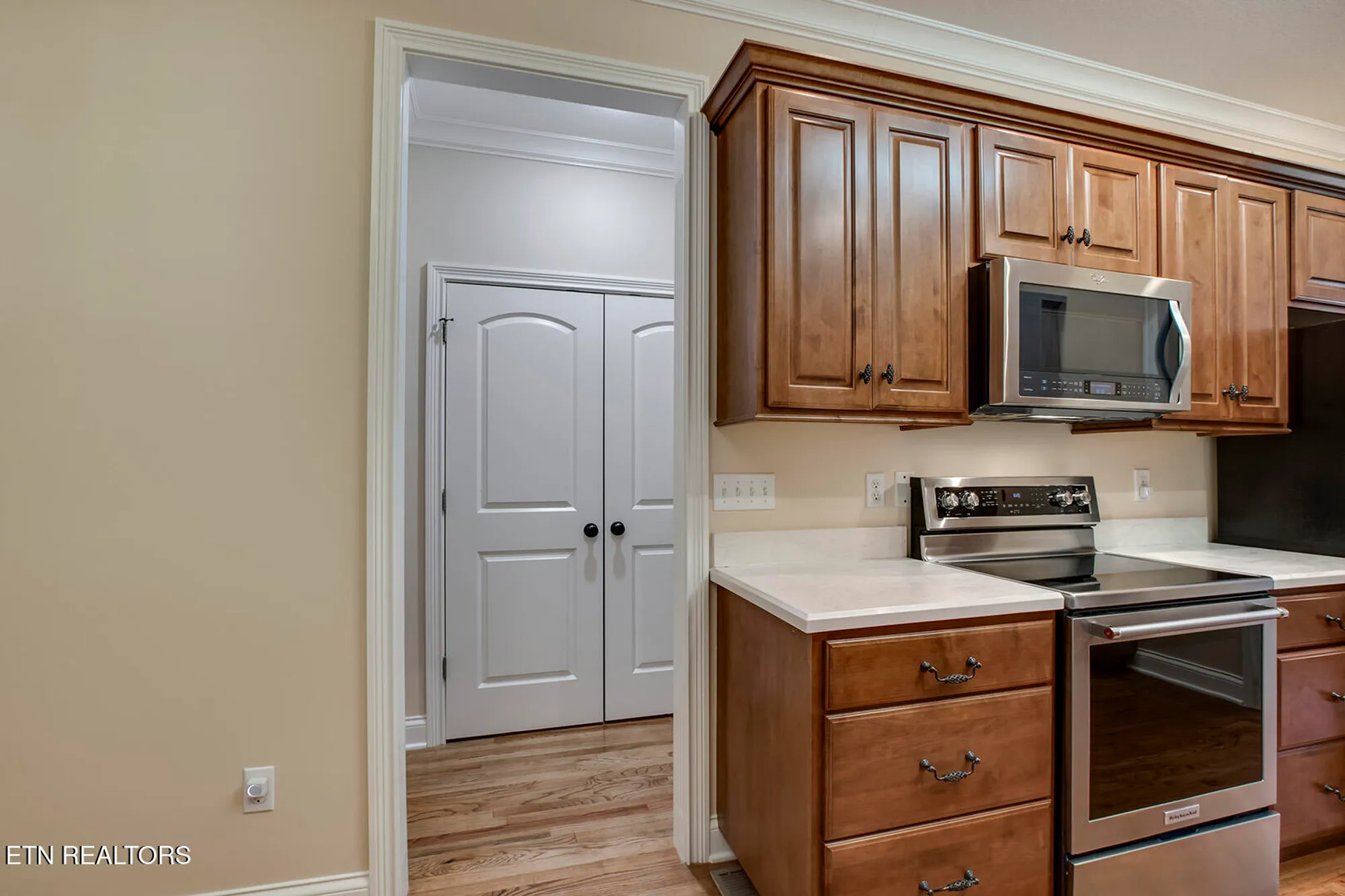 Property Slideshow image 34 of 61 | 202 coyatee ct, Loudon, TN, 37774