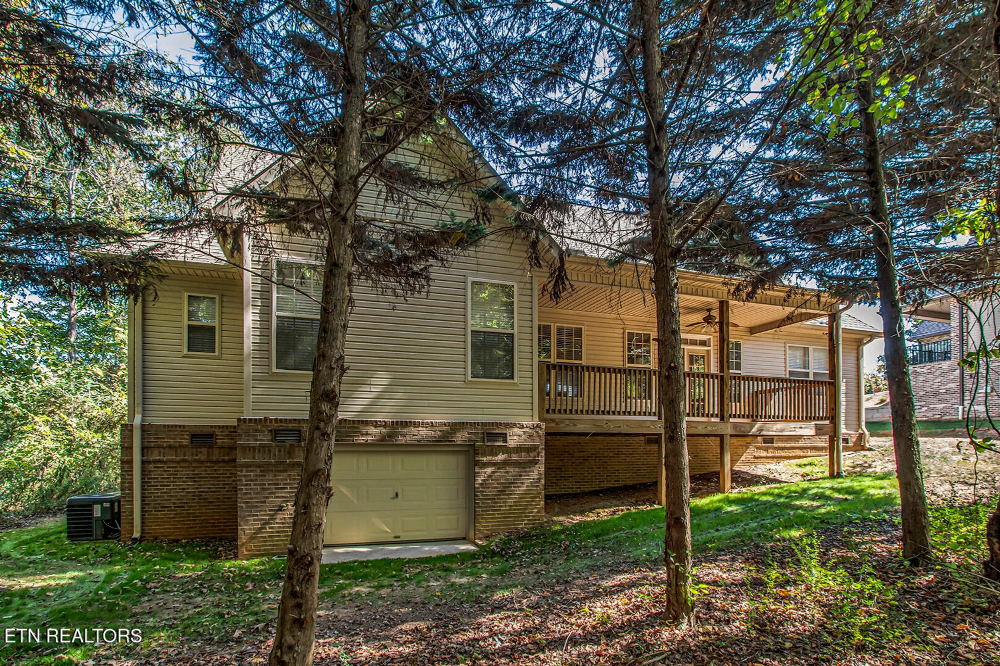 Property Slideshow image 51 of 61 | 202 coyatee ct, Loudon, TN, 37774