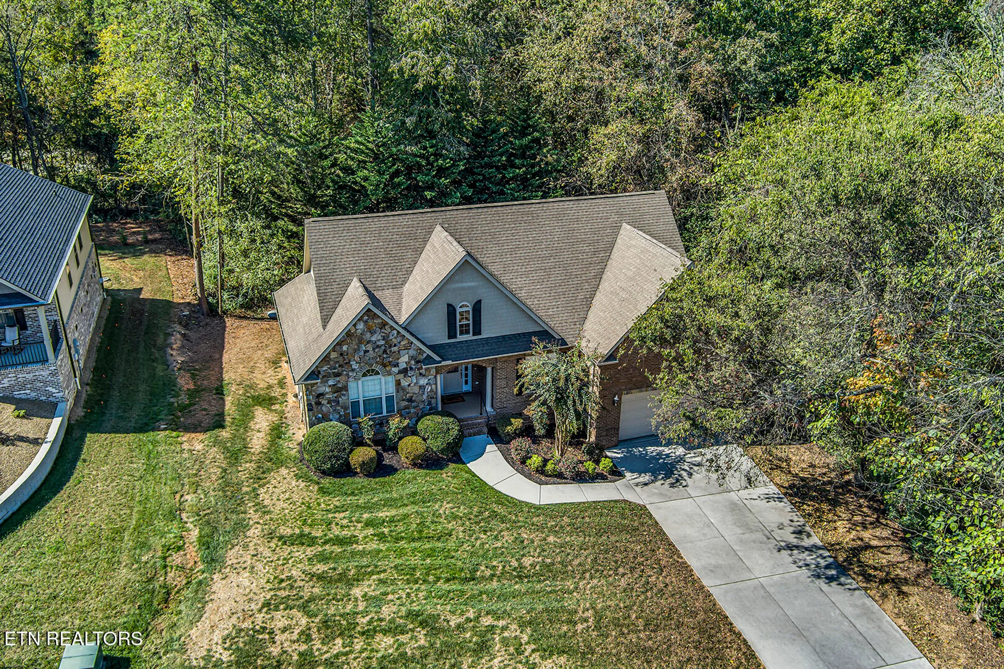 Property Slideshow image 52 of 61 | 202 coyatee ct, Loudon, TN, 37774