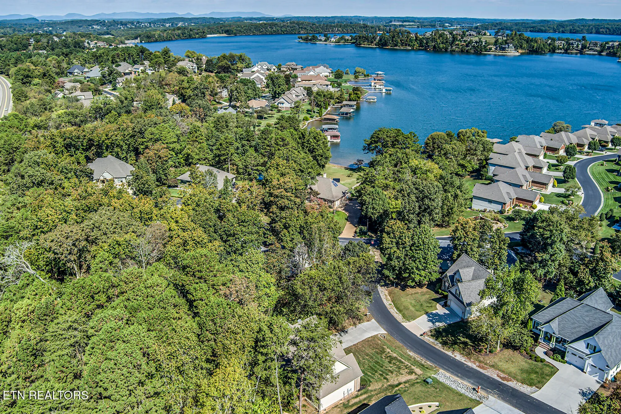 Property Slideshow image 53 of 61 | 202 coyatee ct, Loudon, TN, 37774