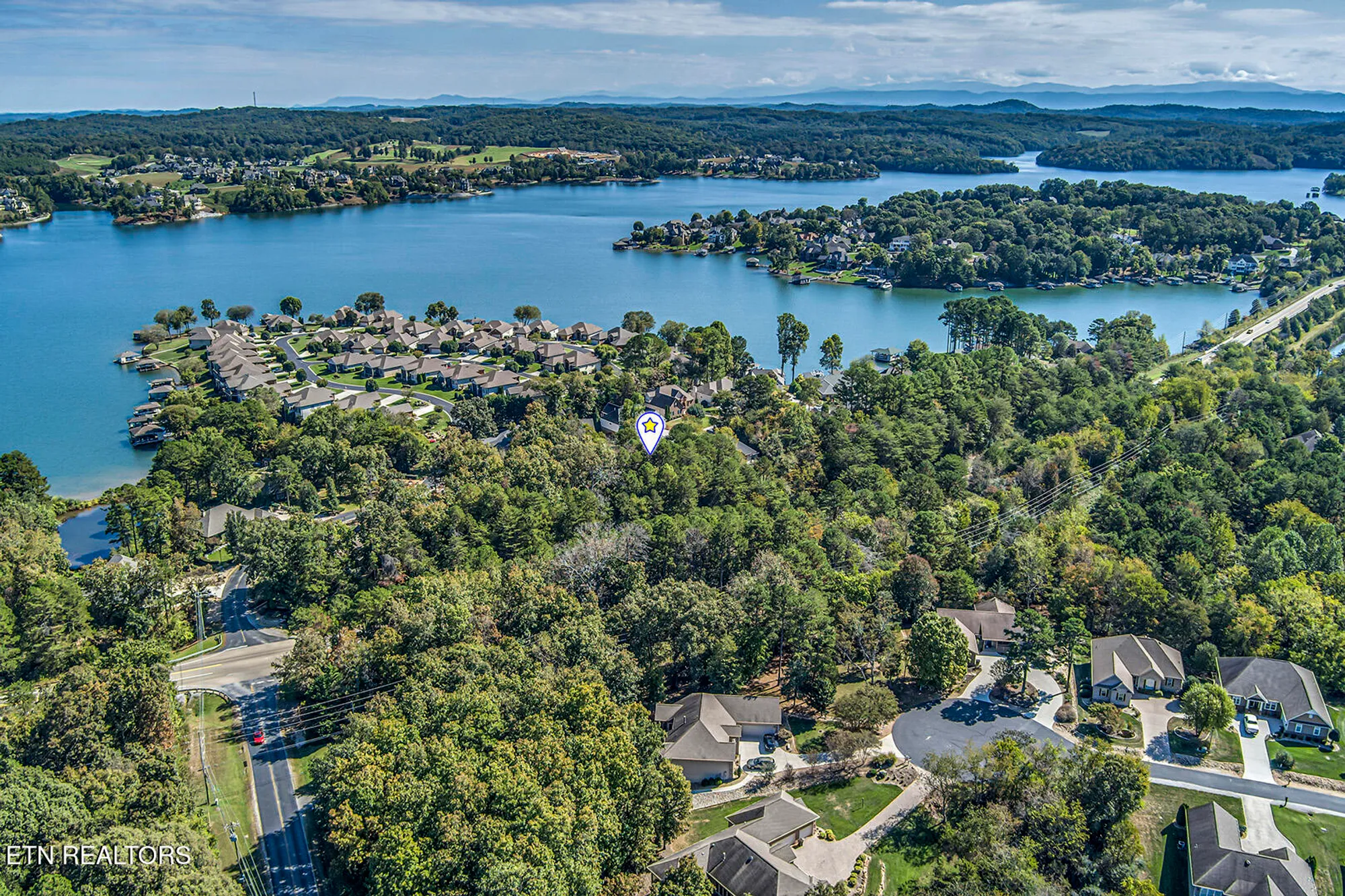 Property Slideshow image 54 of 61 | 202 coyatee ct, Loudon, TN, 37774