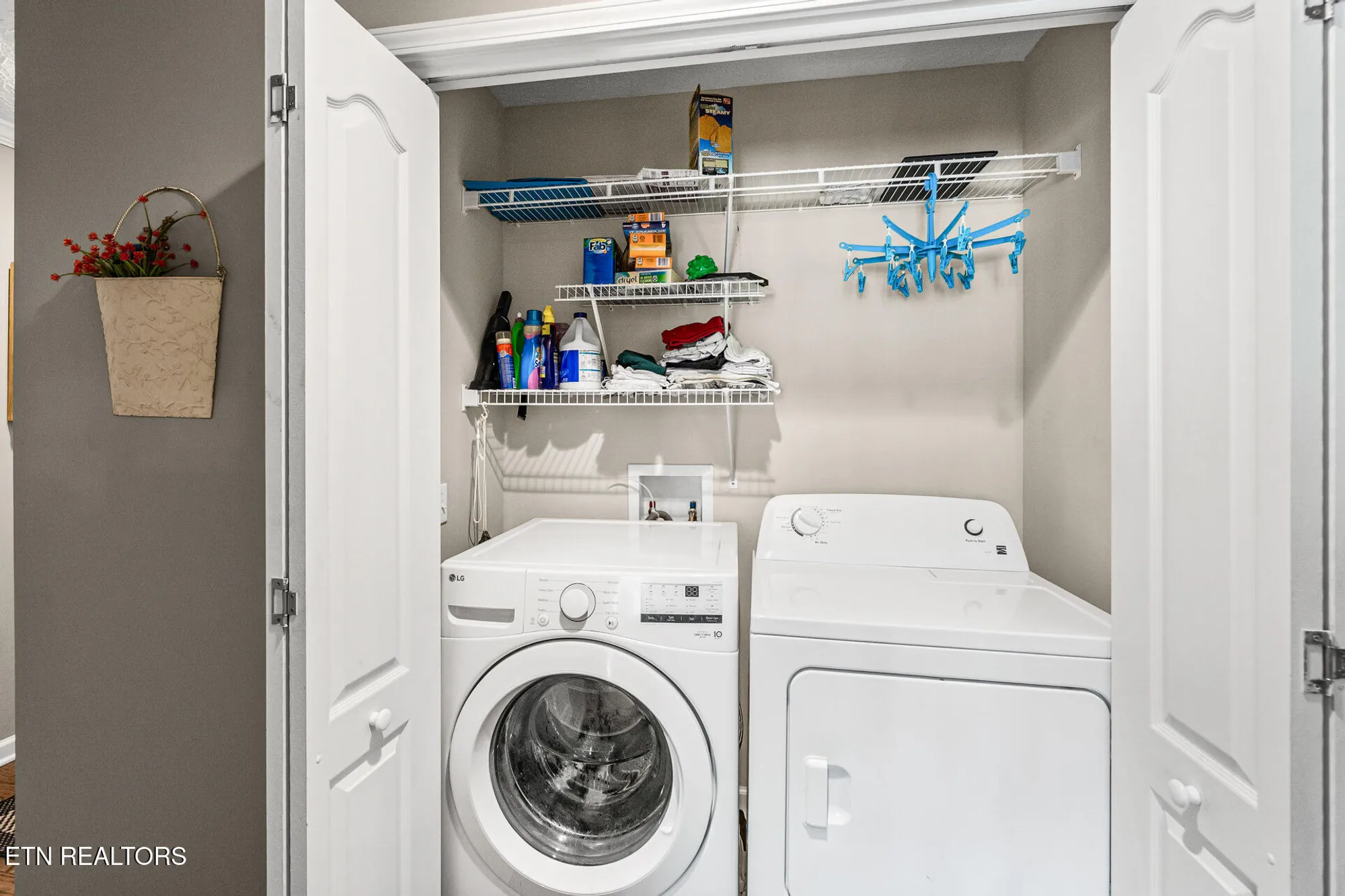 Property Slideshow image 17 of 28 | 110 minetta dr, Crossville, TN, 38558