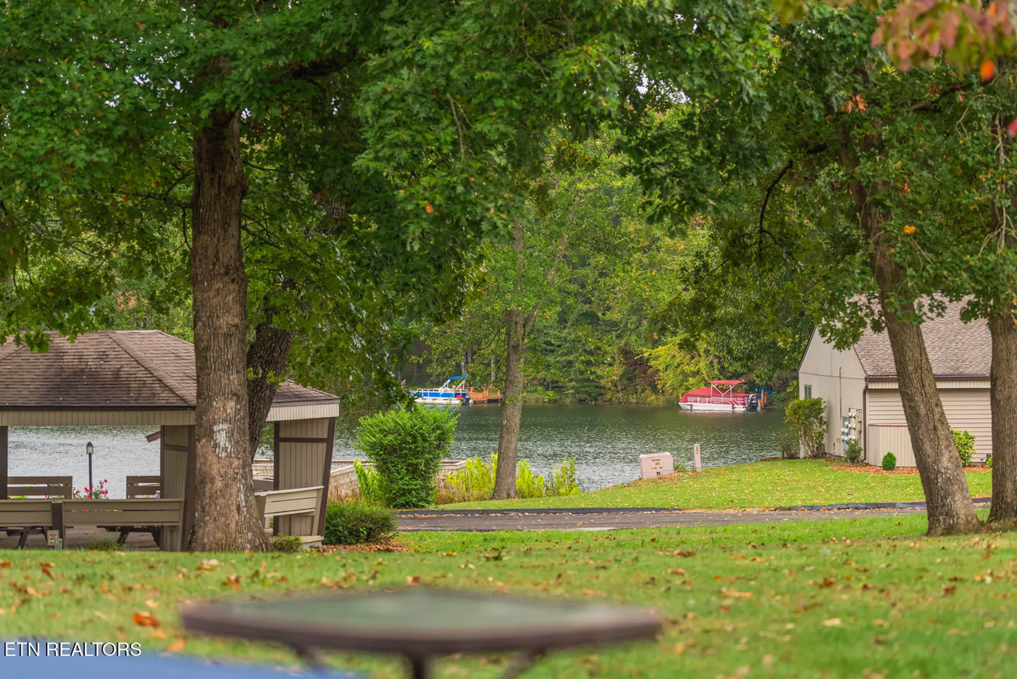 Property Slideshow image 32 of 53 | 10 lakeshore ter 62, Crossville, TN, 38558