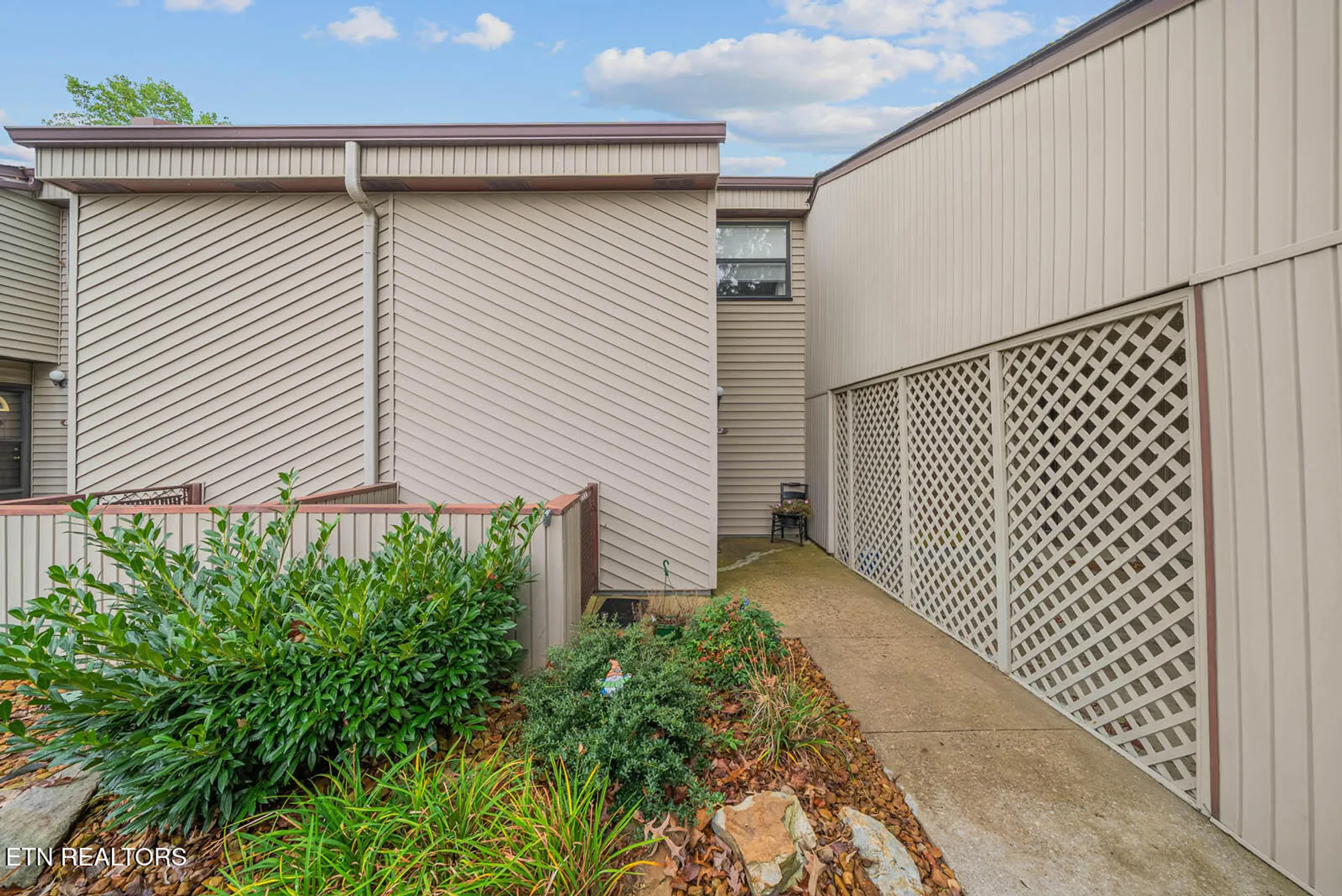 Property Slideshow image 48 of 53 | 10 lakeshore ter 62, Crossville, TN, 38558