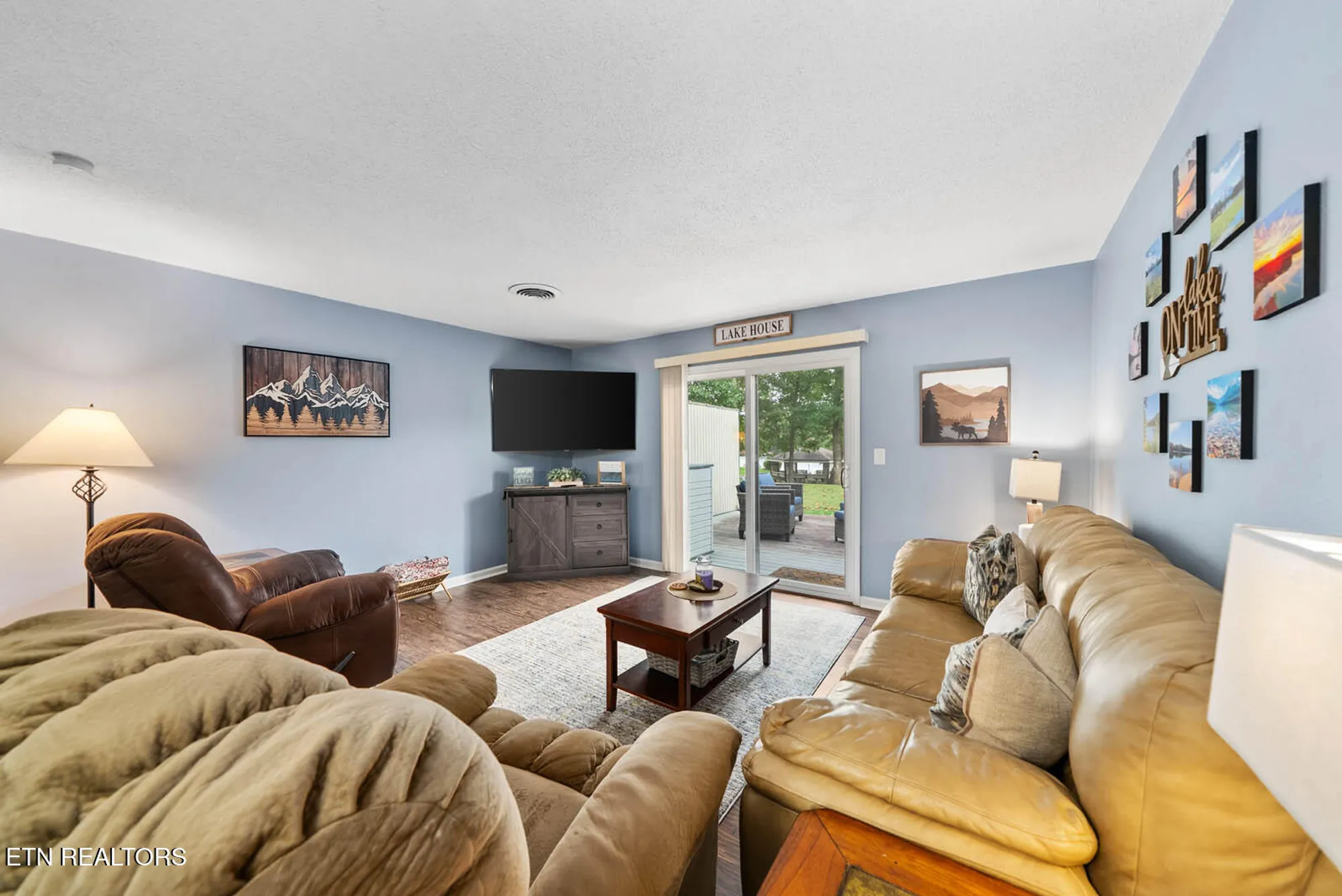 Property Slideshow image 17 of 53 | 10 lakeshore ter 62, Crossville, TN, 38558