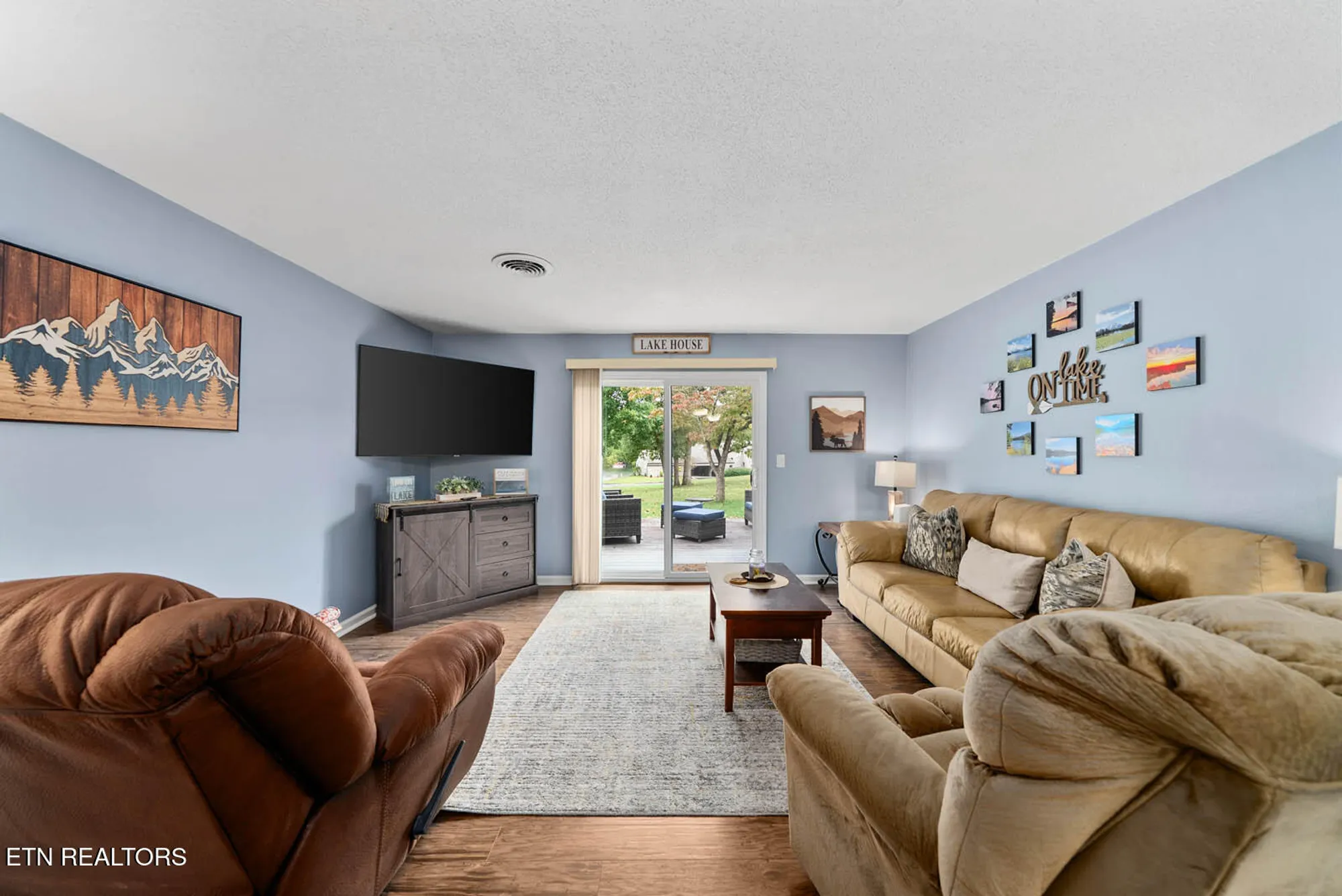 Property Slideshow image 18 of 53 | 10 lakeshore ter 62, Crossville, TN, 38558