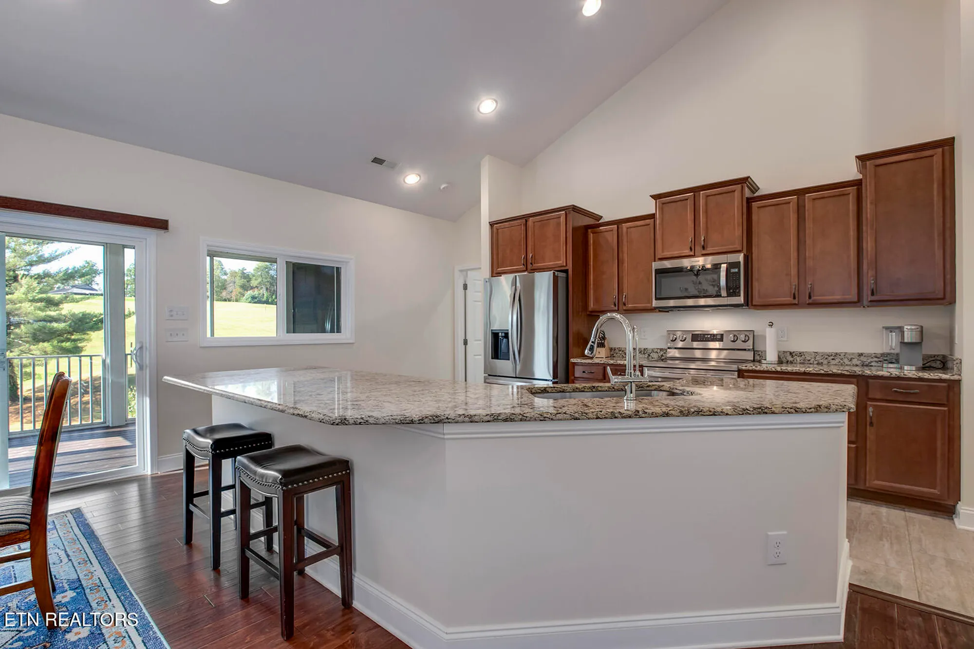 Property Slideshow image 20 of 54 | 134 daleyuhski way, Loudon, TN, 37774