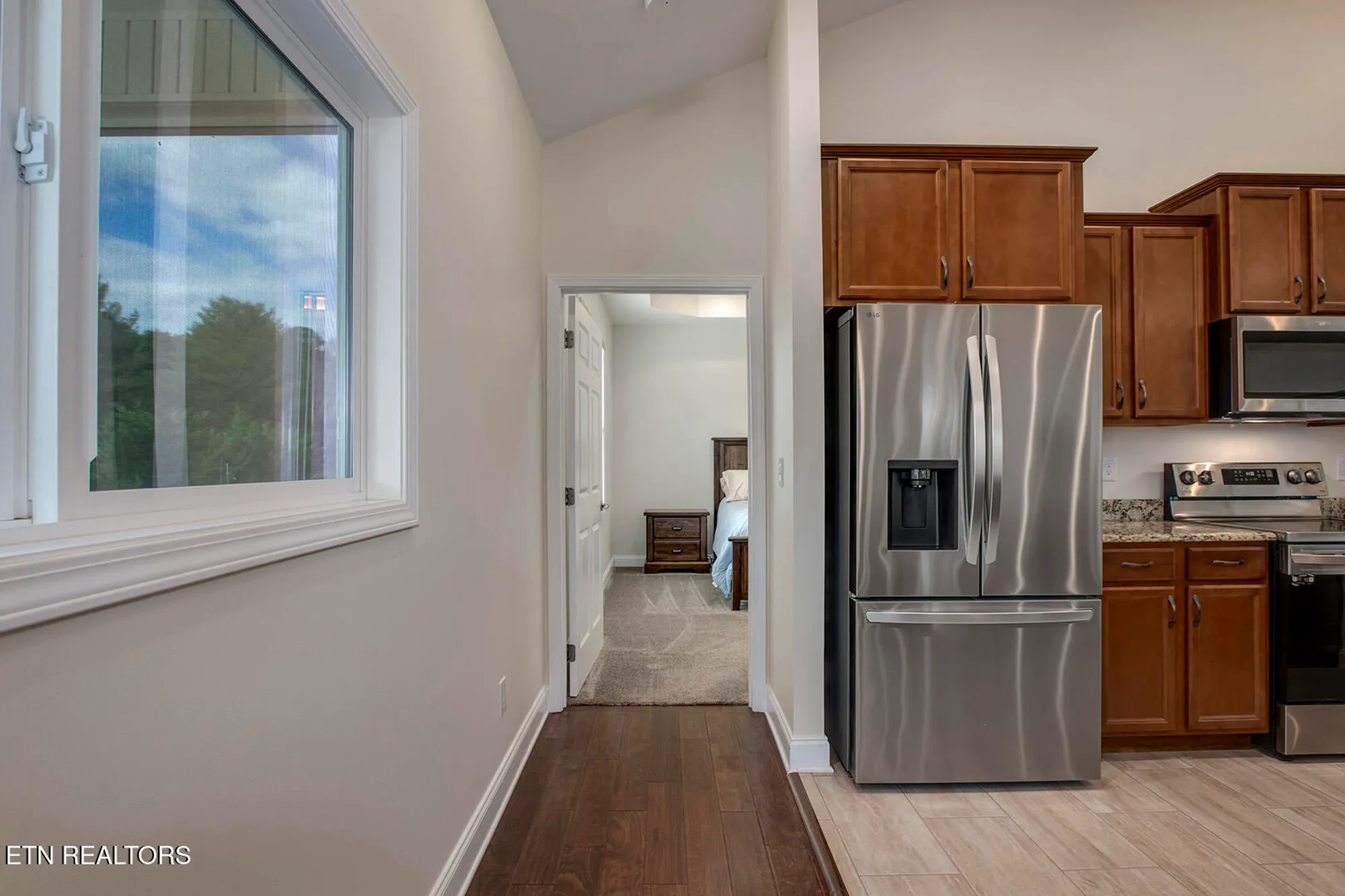 Property Slideshow image 26 of 54 | 134 daleyuhski way, Loudon, TN, 37774