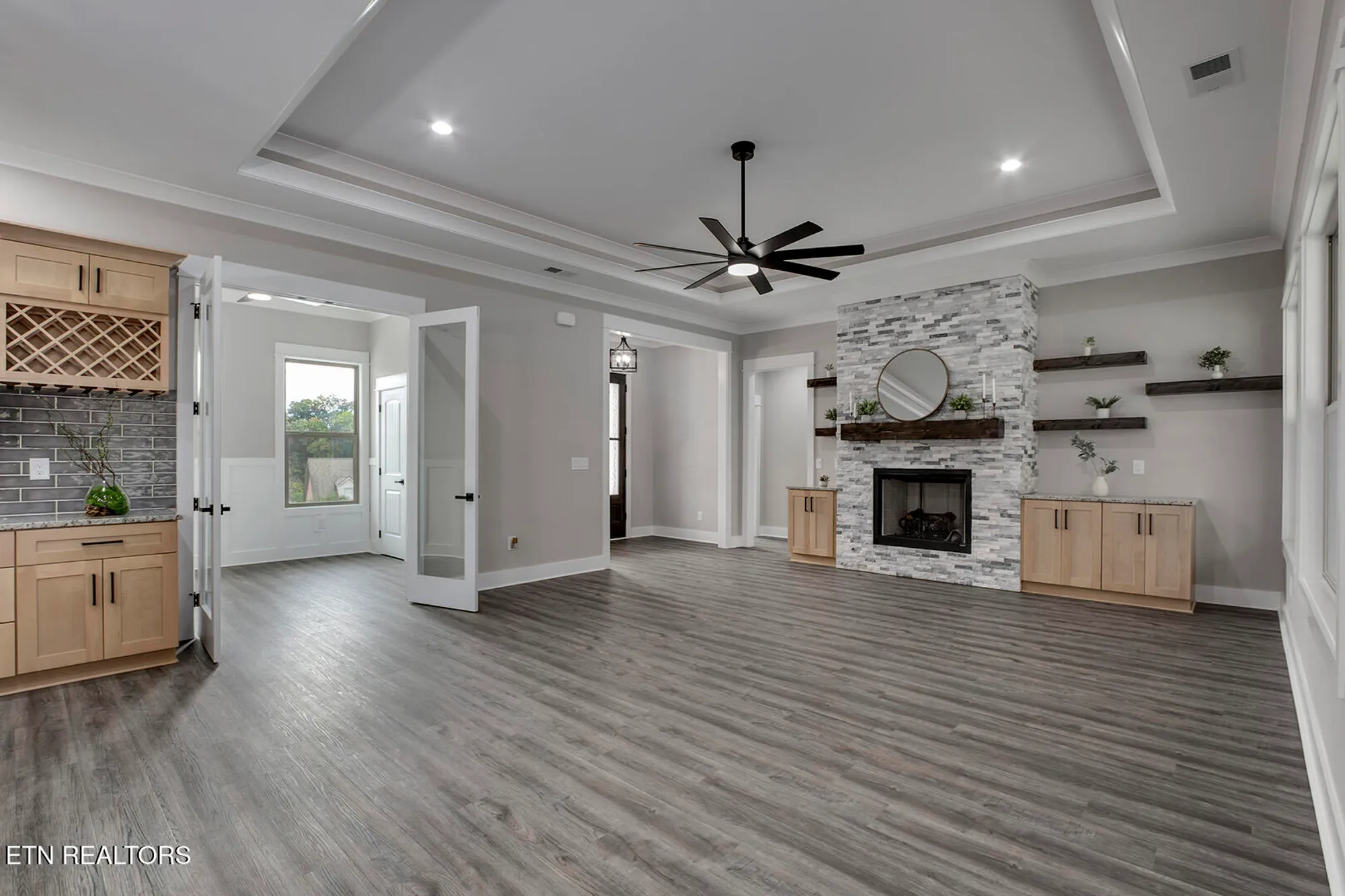 Property Slideshow image 9 of 57 | 115 oonoga way, Loudon, TN, 37774