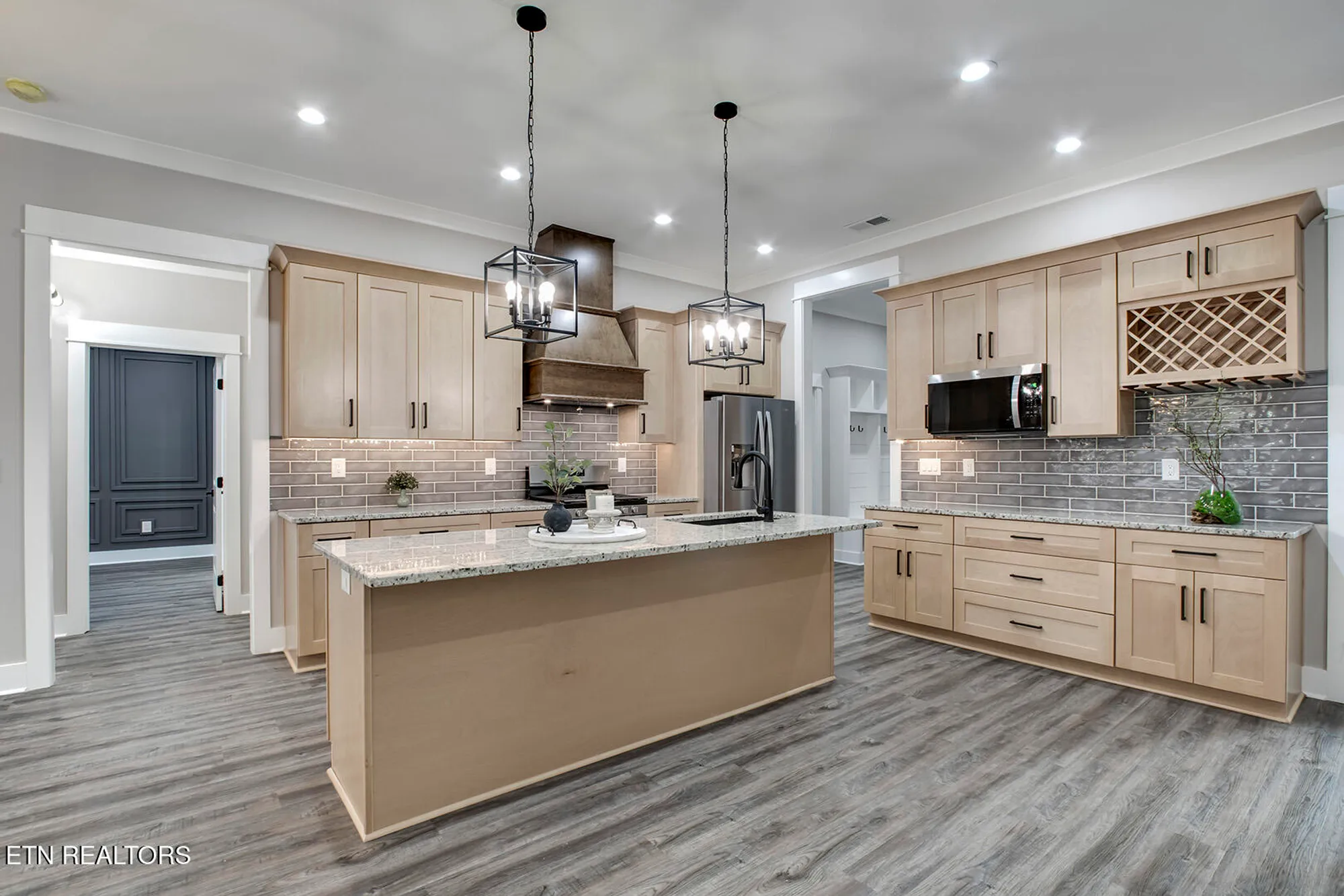 Property Slideshow image 14 of 57 | 115 oonoga way, Loudon, TN, 37774