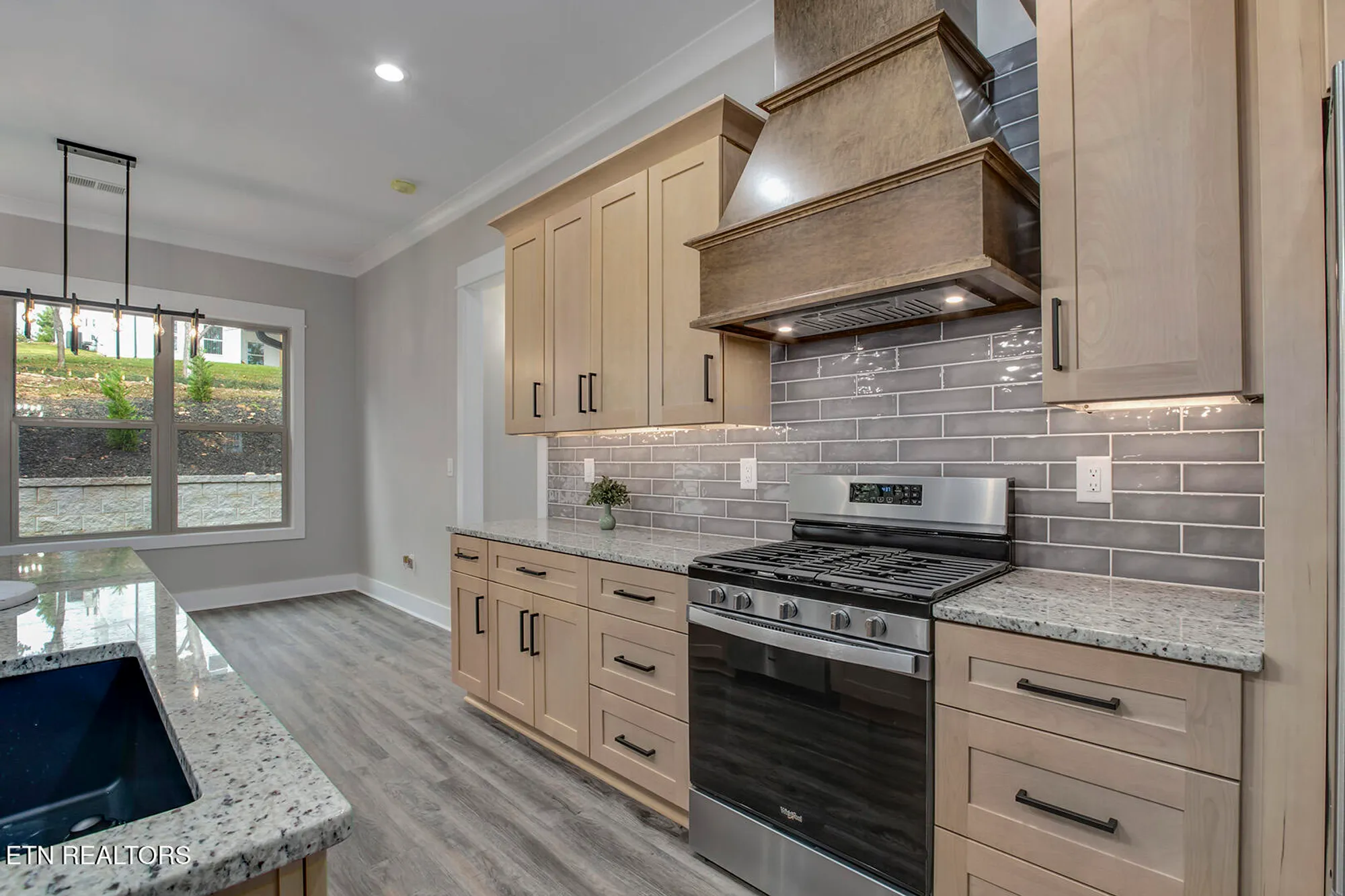 Property Slideshow image 24 of 57 | 115 oonoga way, Loudon, TN, 37774