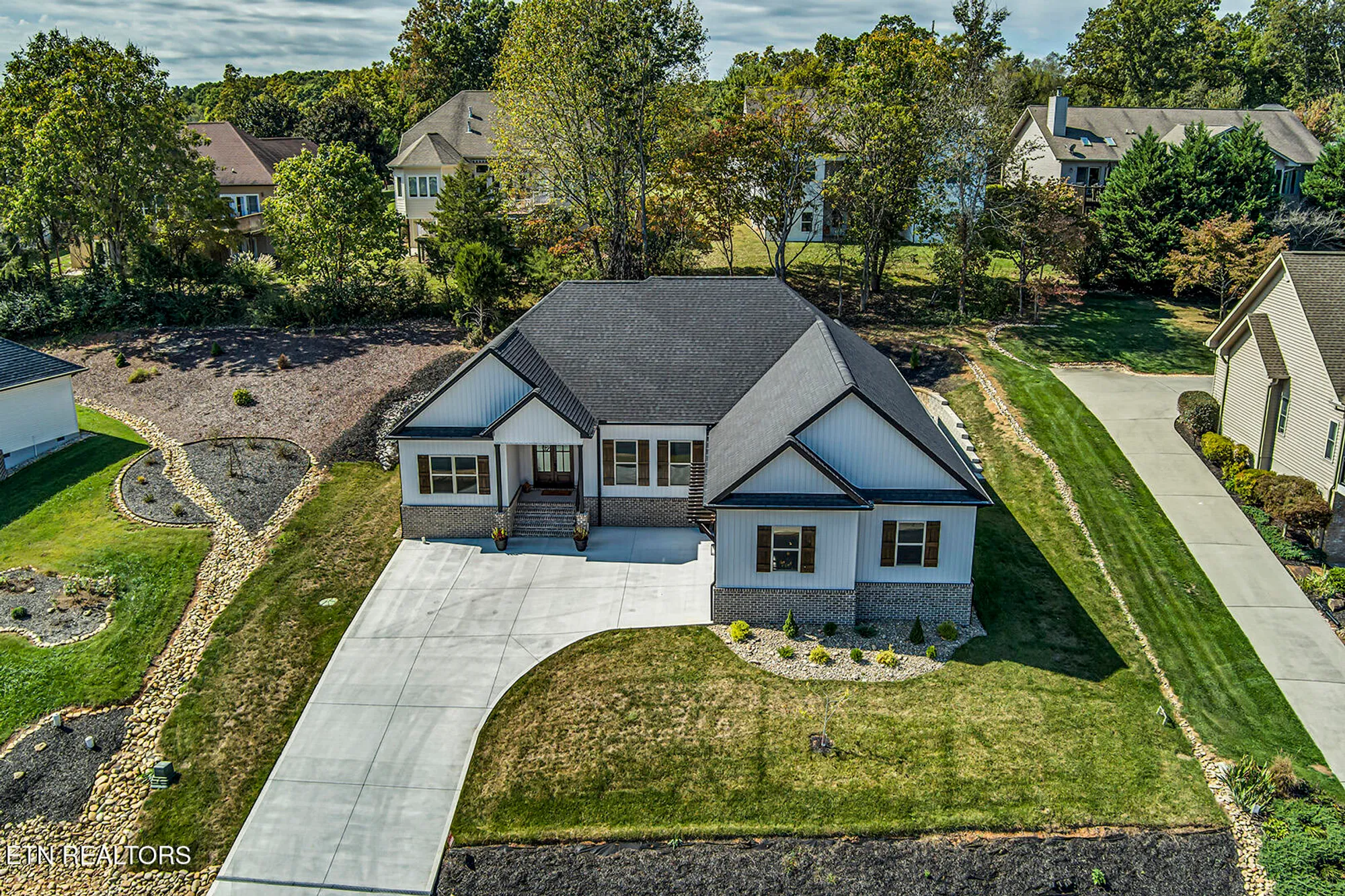 Property Slideshow image 50 of 57 | 115 oonoga way, Loudon, TN, 37774