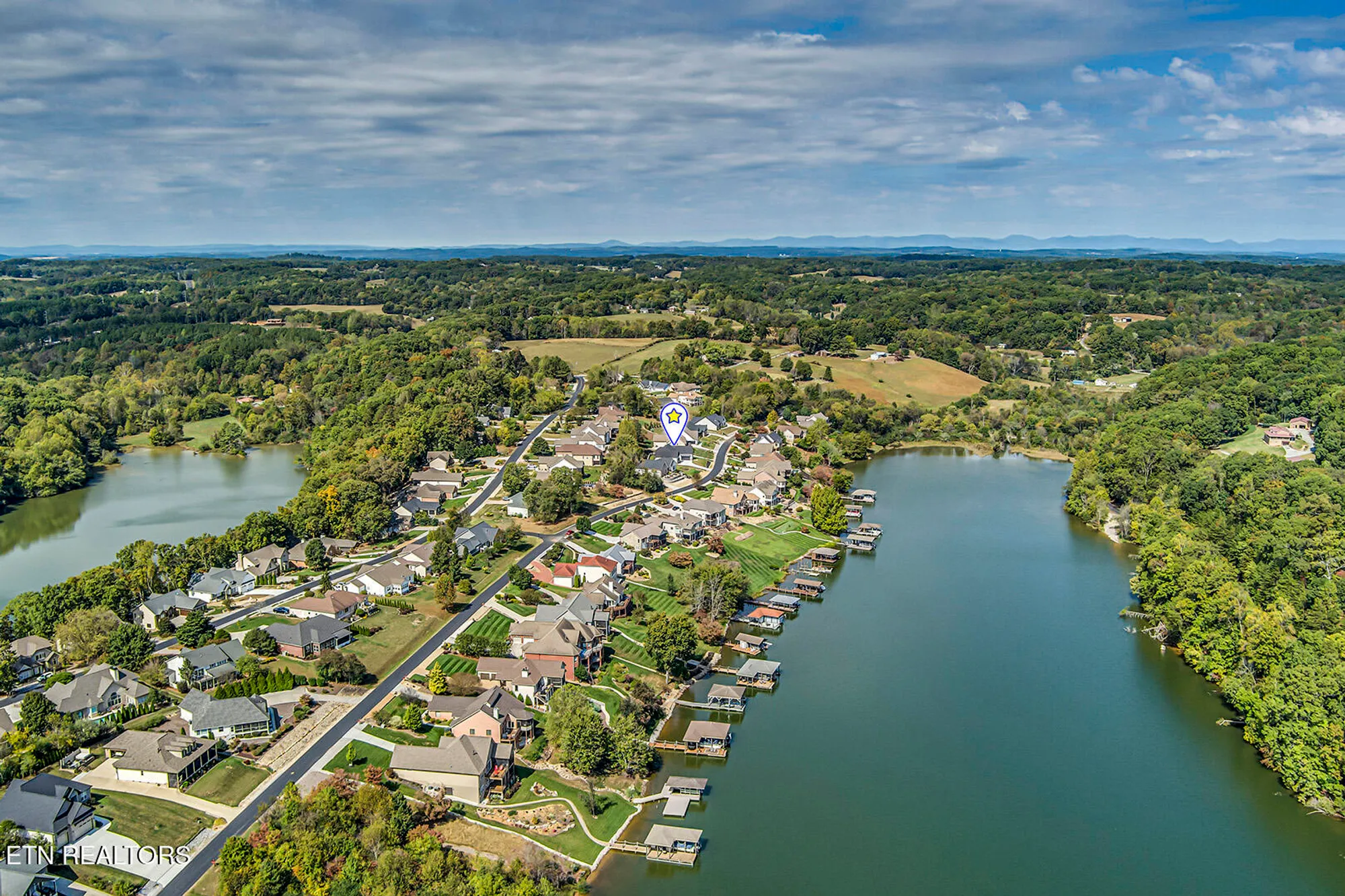 Property Slideshow image 52 of 57 | 115 oonoga way, Loudon, TN, 37774