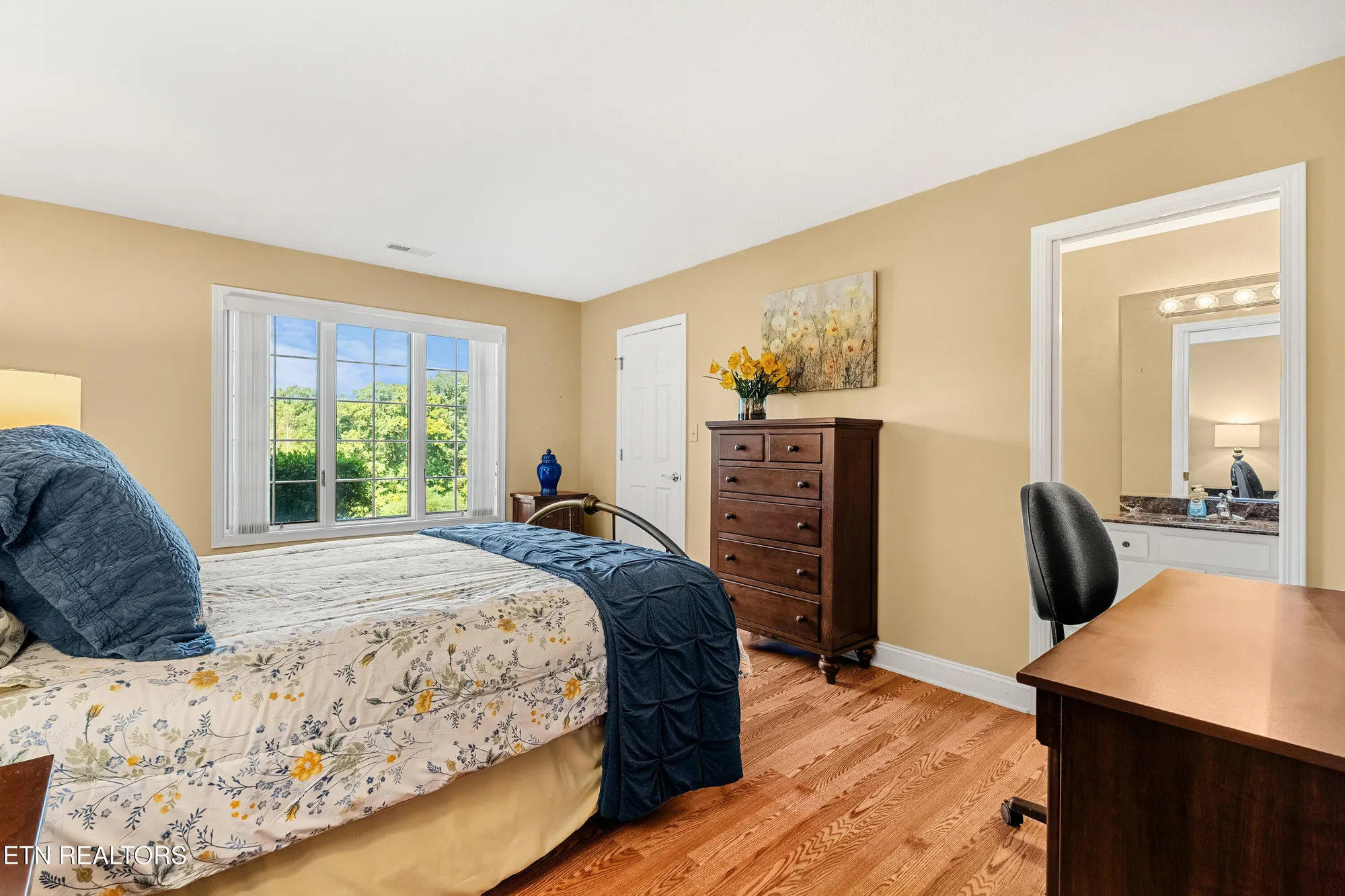 Property Slideshow image 29 of 40 | 117 kenosha ln, Loudon, TN, 37774