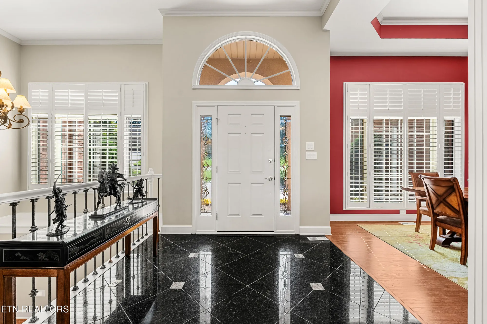 Property Slideshow image 10 of 40 | 117 kenosha ln, Loudon, TN, 37774