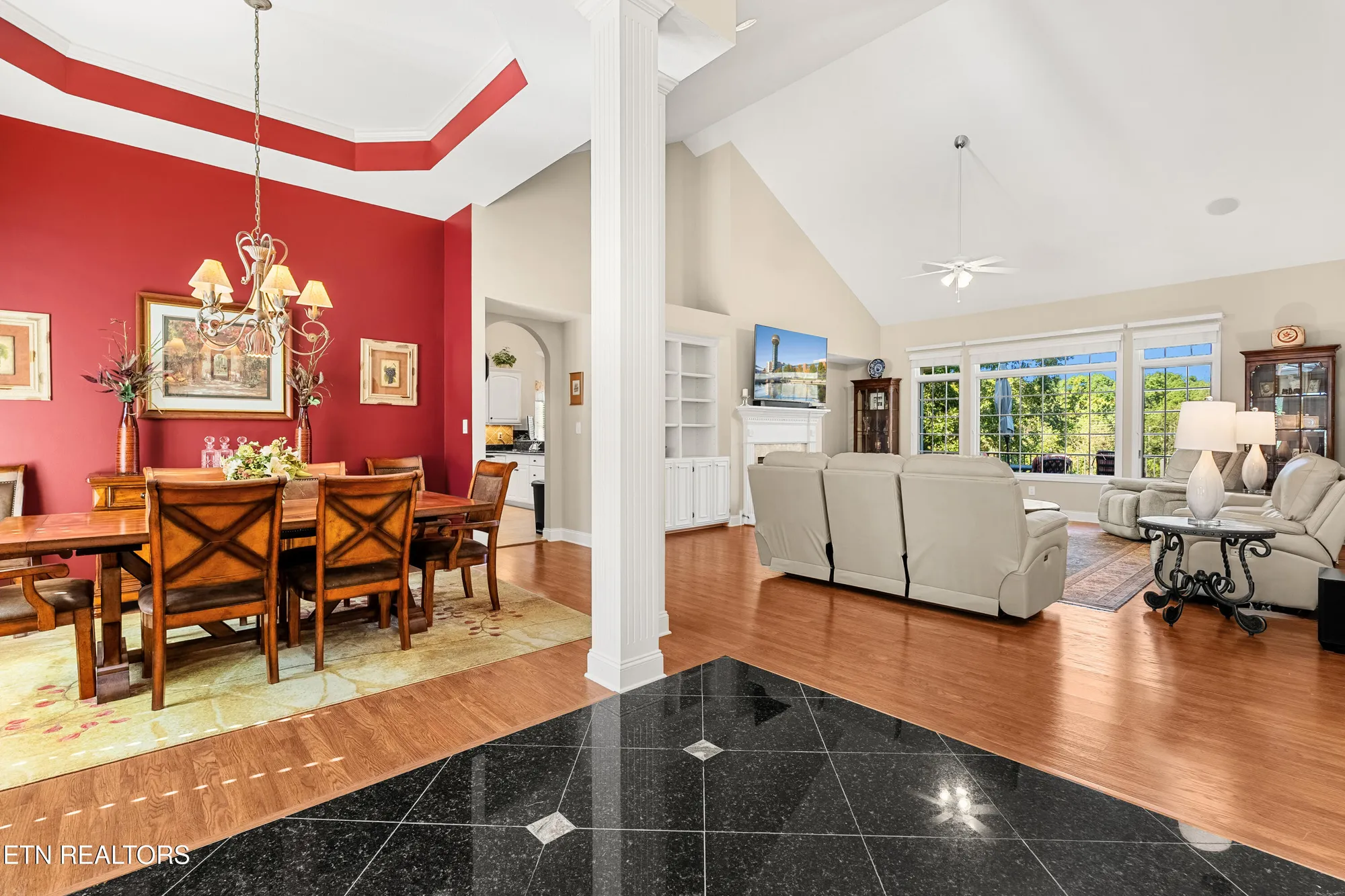 Property Slideshow image 12 of 40 | 117 kenosha ln, Loudon, TN, 37774