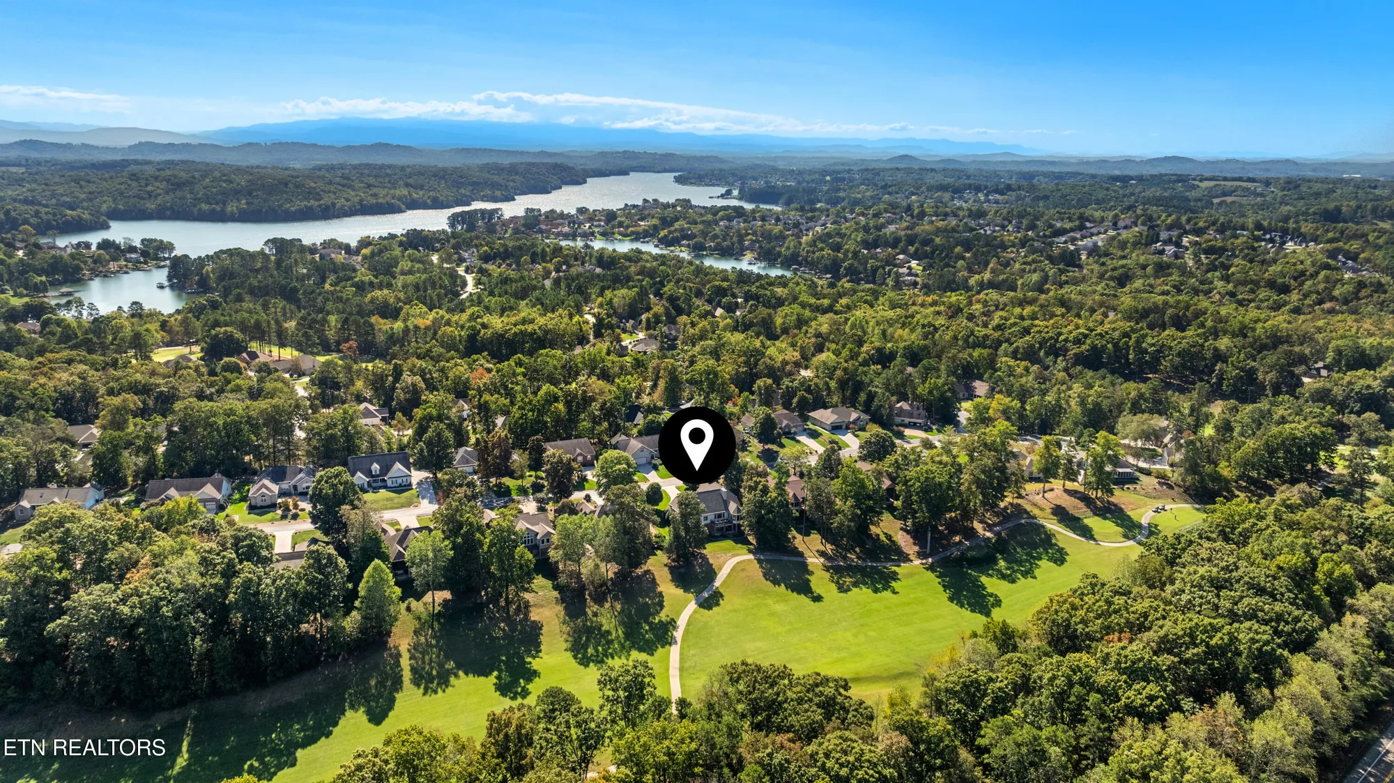 Property Slideshow image 6 of 40 | 117 kenosha ln, Loudon, TN, 37774