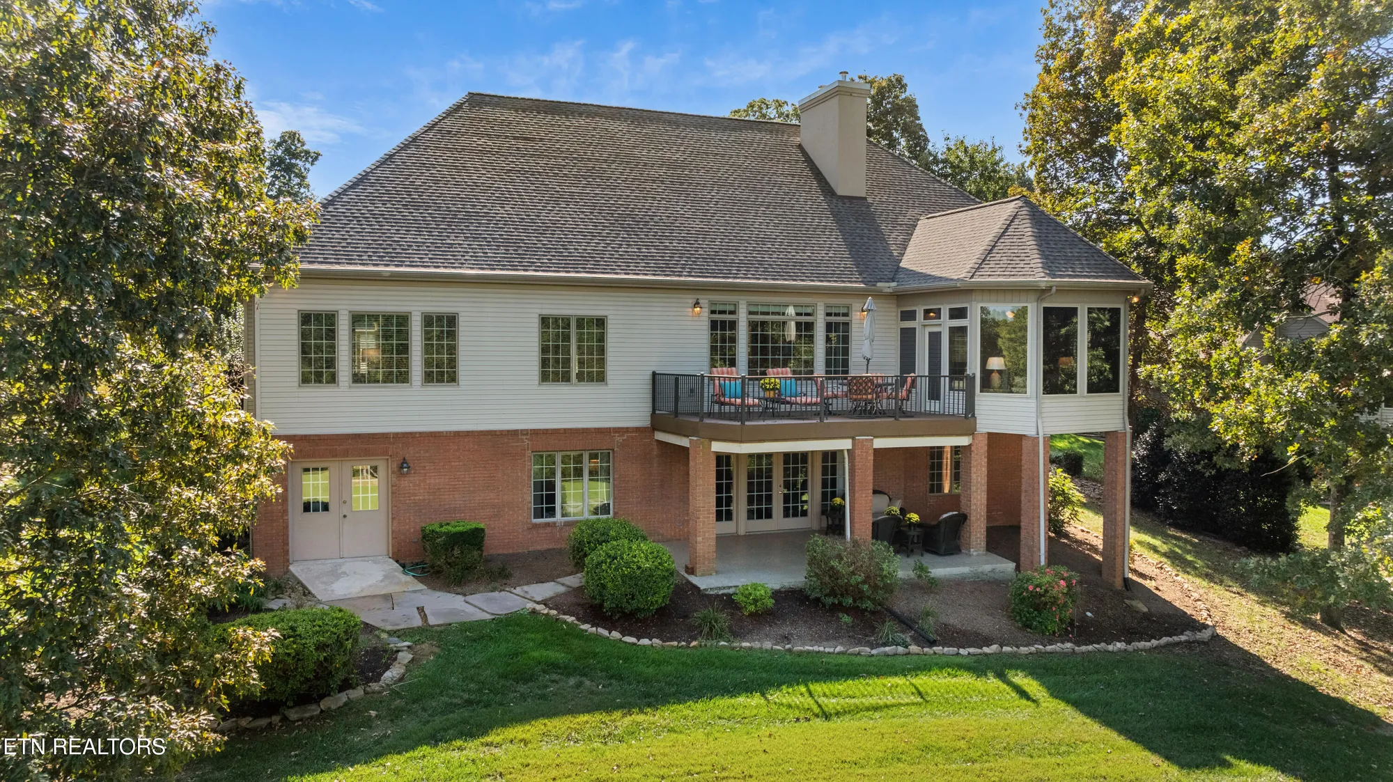 Property Slideshow image 5 of 40 | 117 kenosha ln, Loudon, TN, 37774