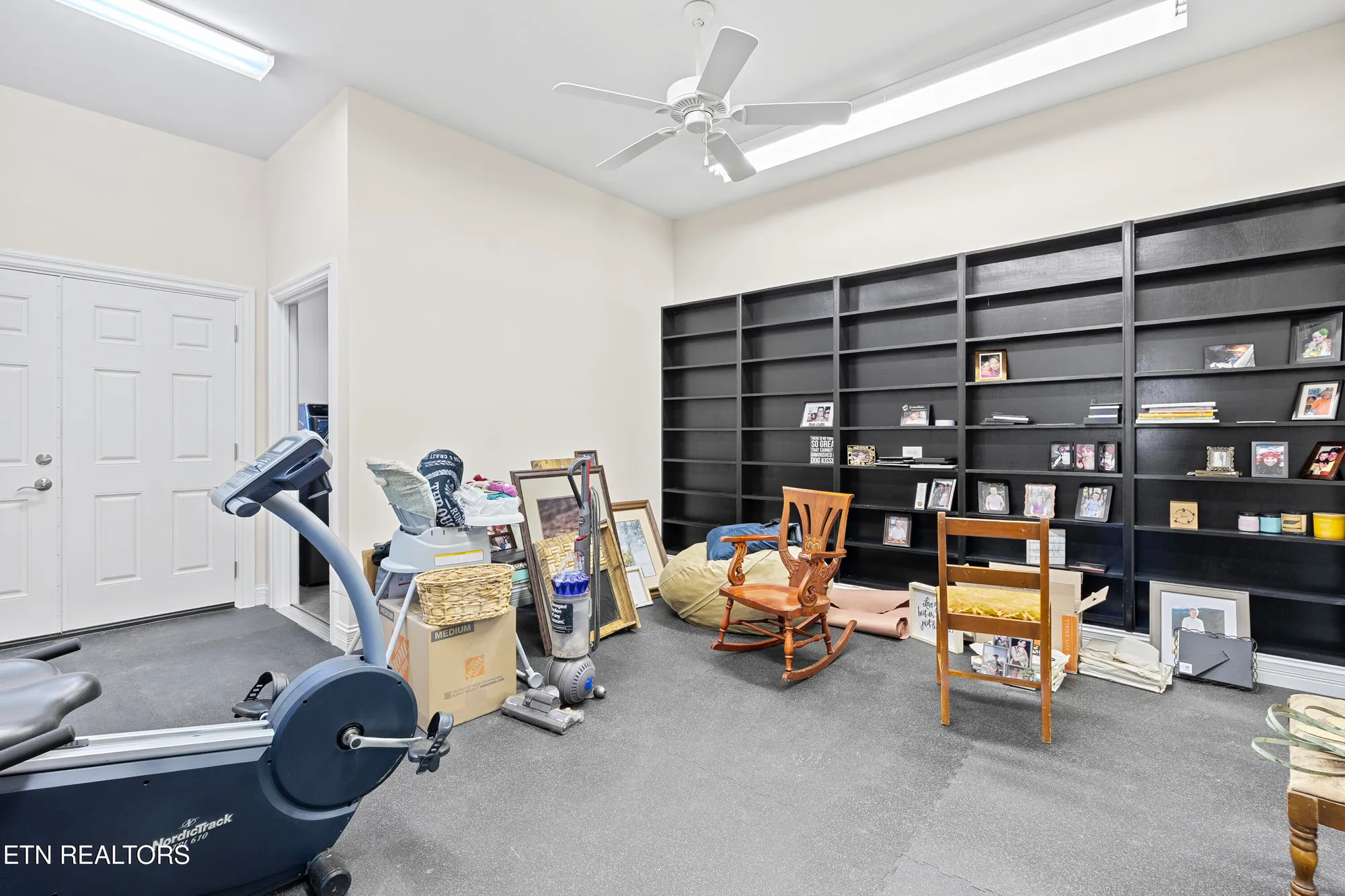 Property Slideshow image 41 of 60 | 1500 rarity bay pkwy, Vonore, TN, 37885