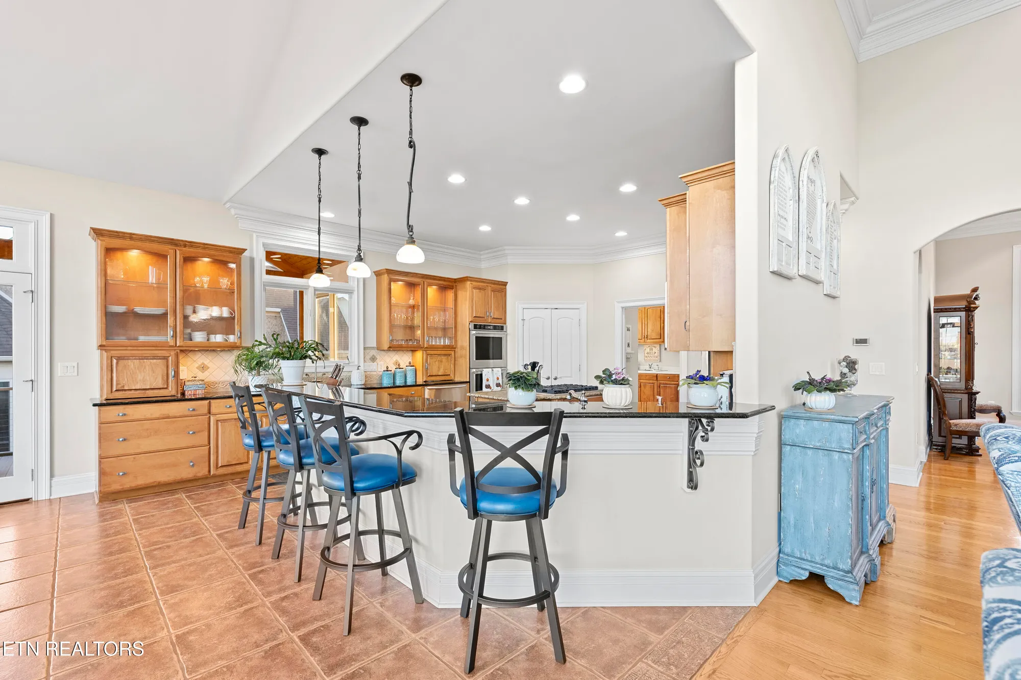 Property Slideshow image 18 of 60 | 1500 rarity bay pkwy, Vonore, TN, 37885