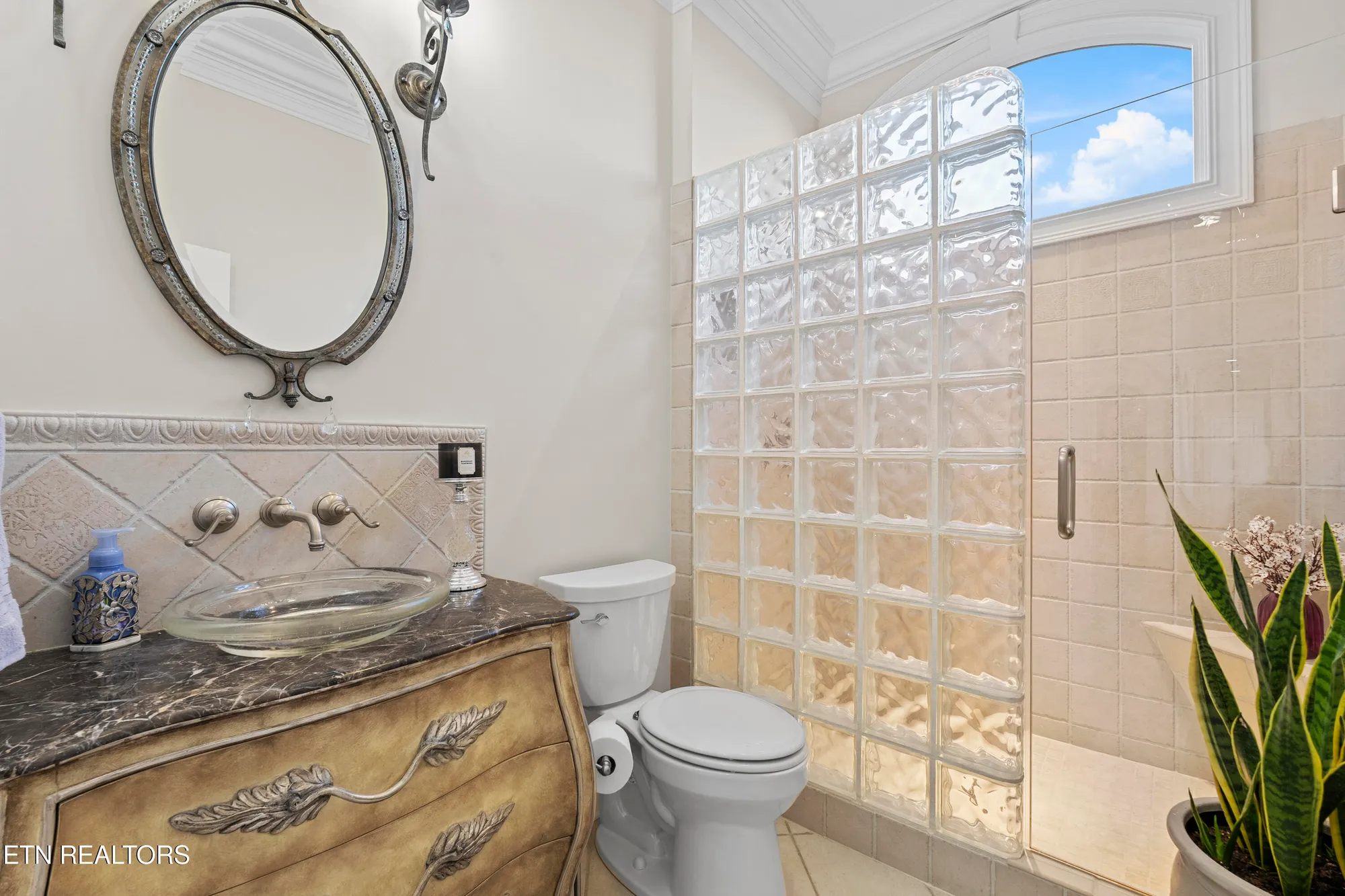 Property Slideshow image 27 of 60 | 1500 rarity bay pkwy, Vonore, TN, 37885