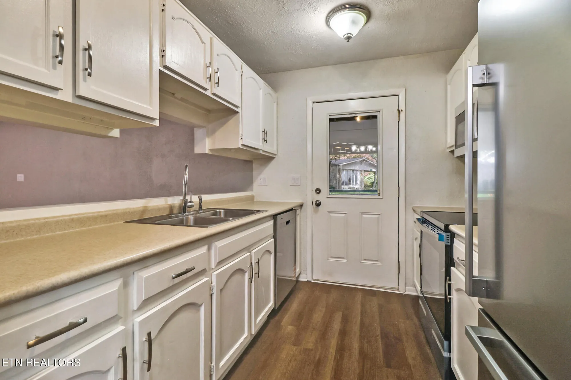 Property Slideshow image 16 of 32 | 130 dovenshire dr, Crossville, TN, 38558