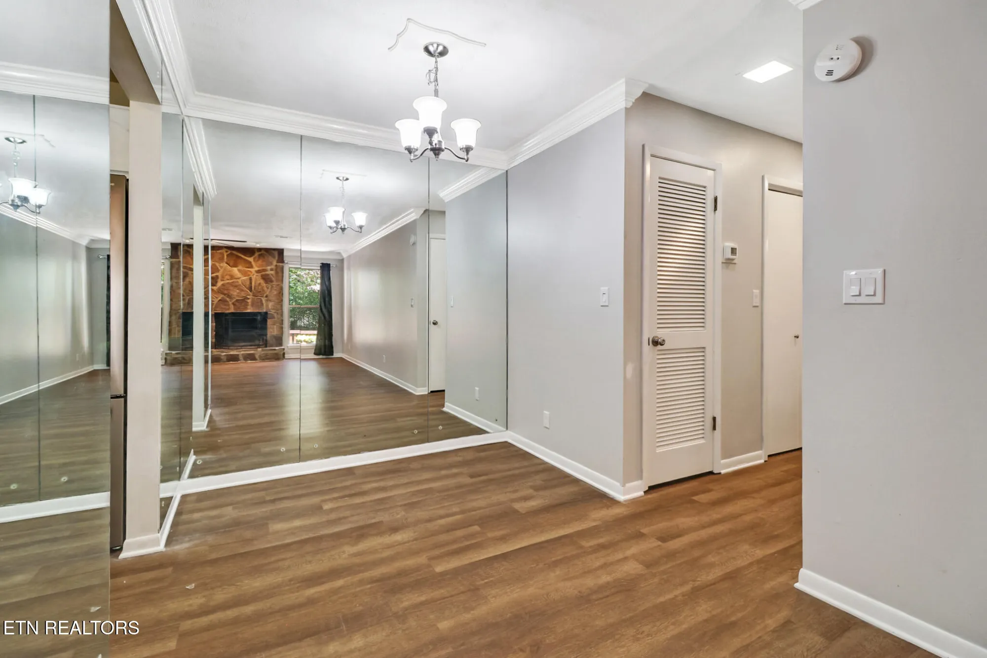 Property Slideshow image 17 of 32 | 130 dovenshire dr, Crossville, TN, 38558