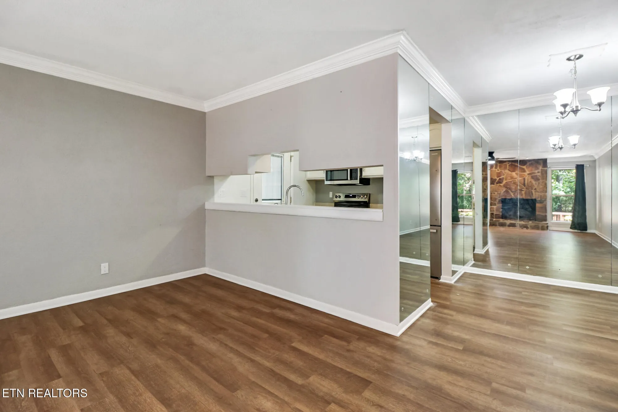 Property Slideshow image 13 of 32 | 130 dovenshire dr, Crossville, TN, 38558