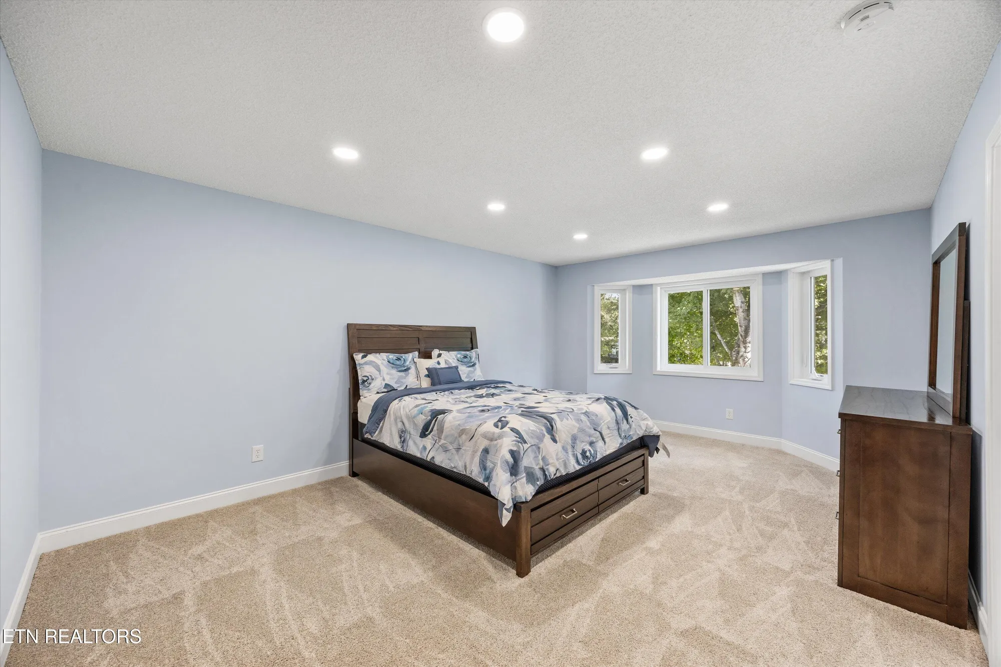 Property Slideshow image 14 of 44 | 146 talah way, Loudon, TN, 37774