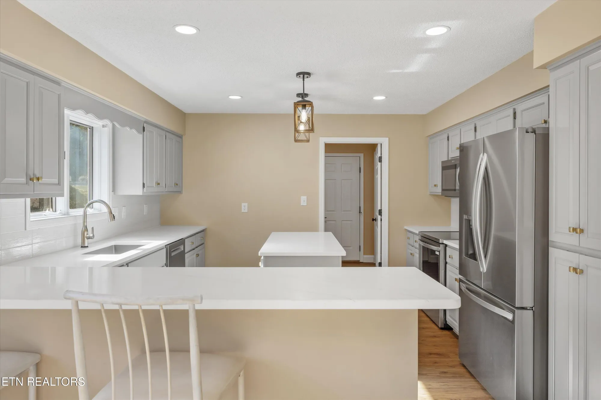 Property Slideshow image 13 of 44 | 146 talah way, Loudon, TN, 37774