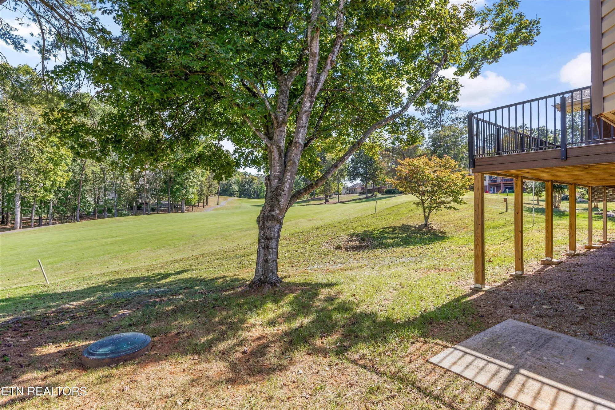 Property Slideshow image 27 of 44 | 146 talah way, Loudon, TN, 37774